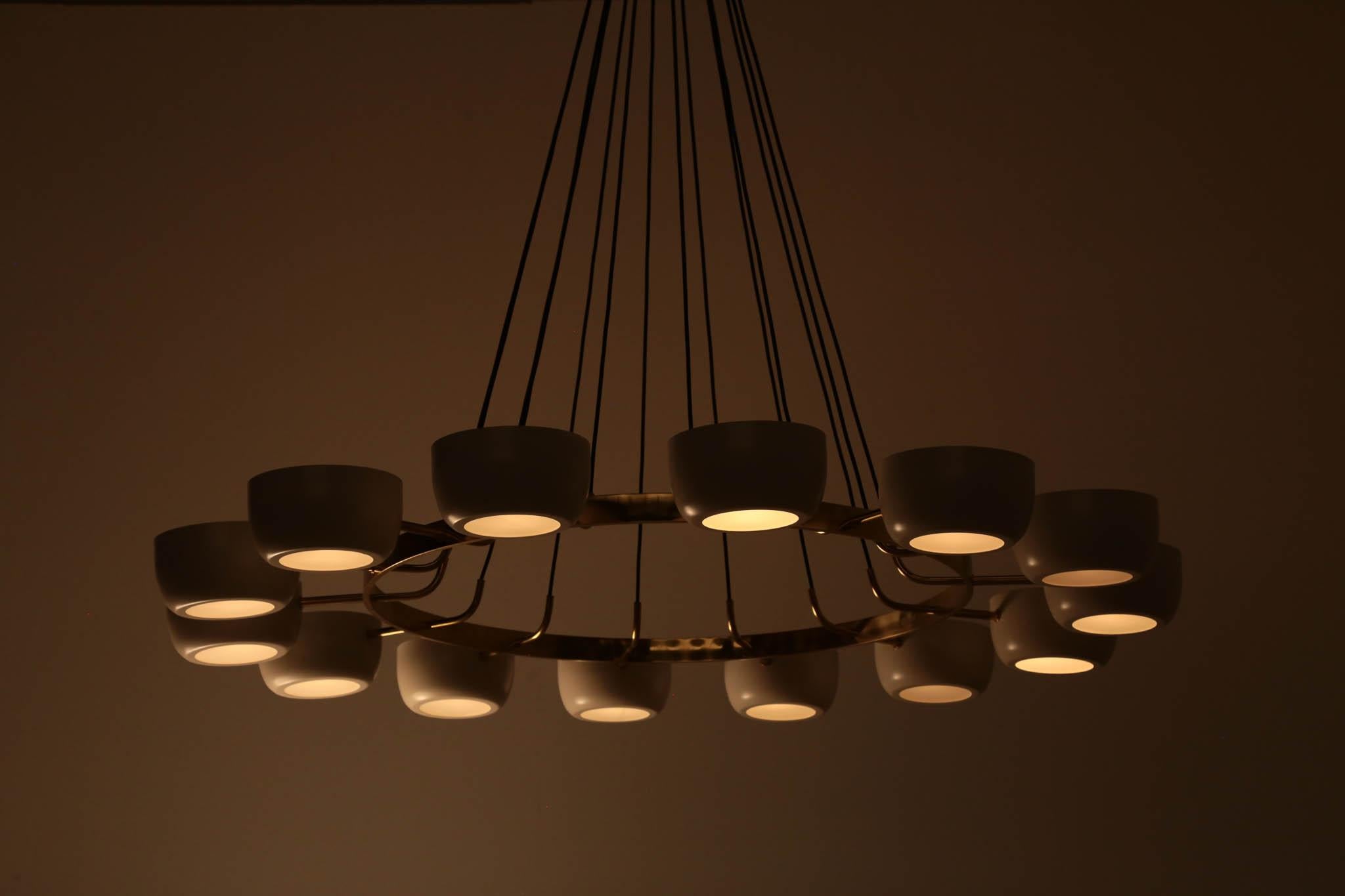Contemporary Large Italian Modern Chandelier with 14 Lights in Stilnovo Style
