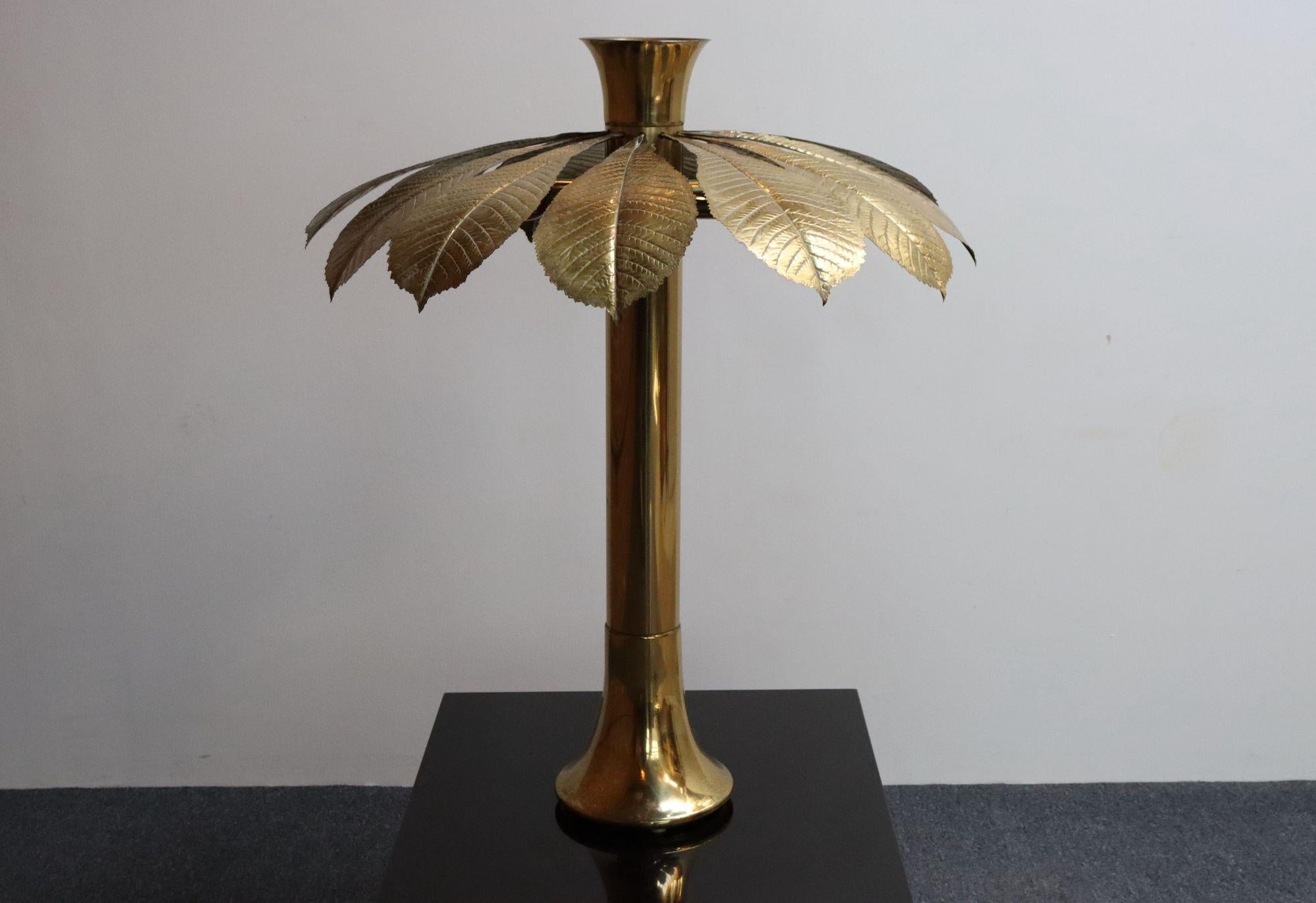 Mid-Century moderno Grande lampada da tavolo modernista italiana 