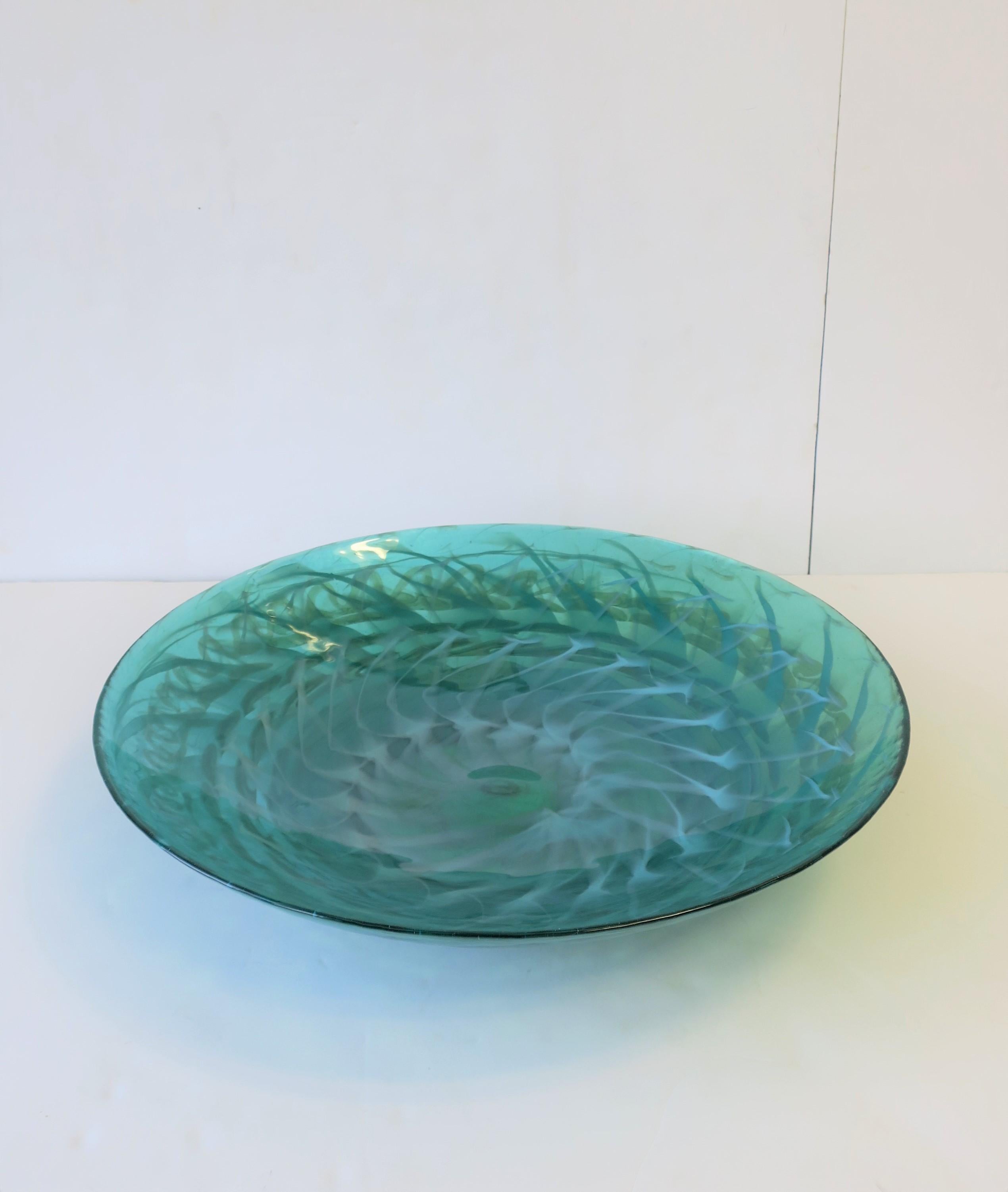 Italian Murano Emerald Green Centerpiece Art Glass Bowl 2