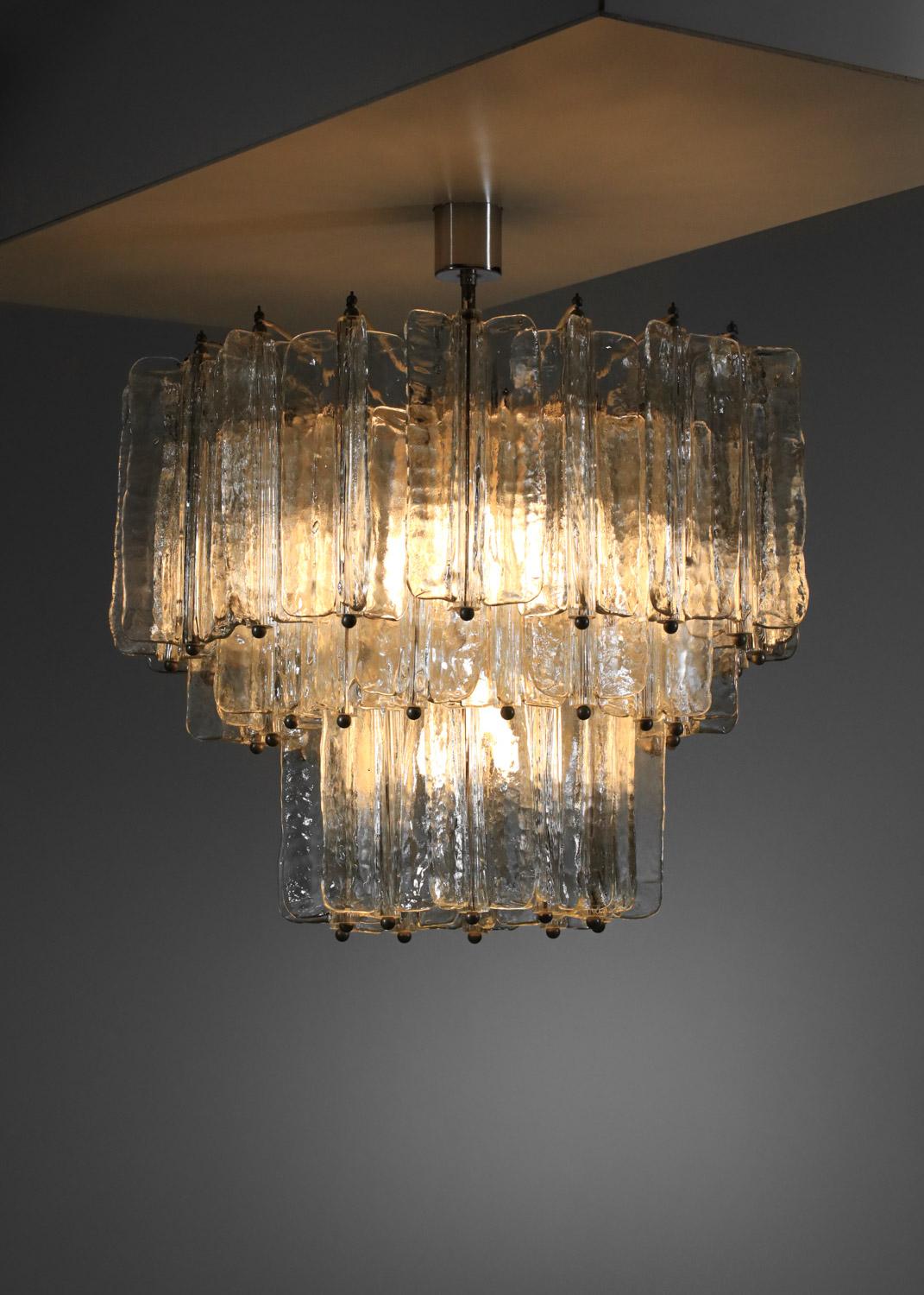 Mid-Century Modern Large Italian Murano glass chandelier by venini 60's For Sale