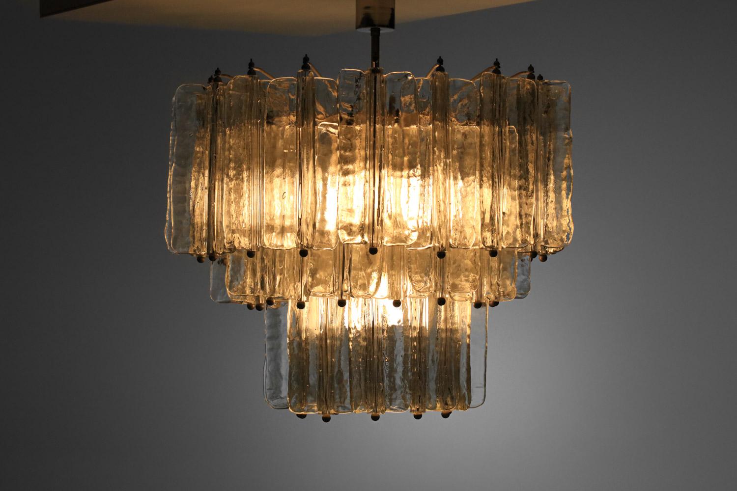 Metal Large Italian Murano glass chandelier by venini 60's For Sale