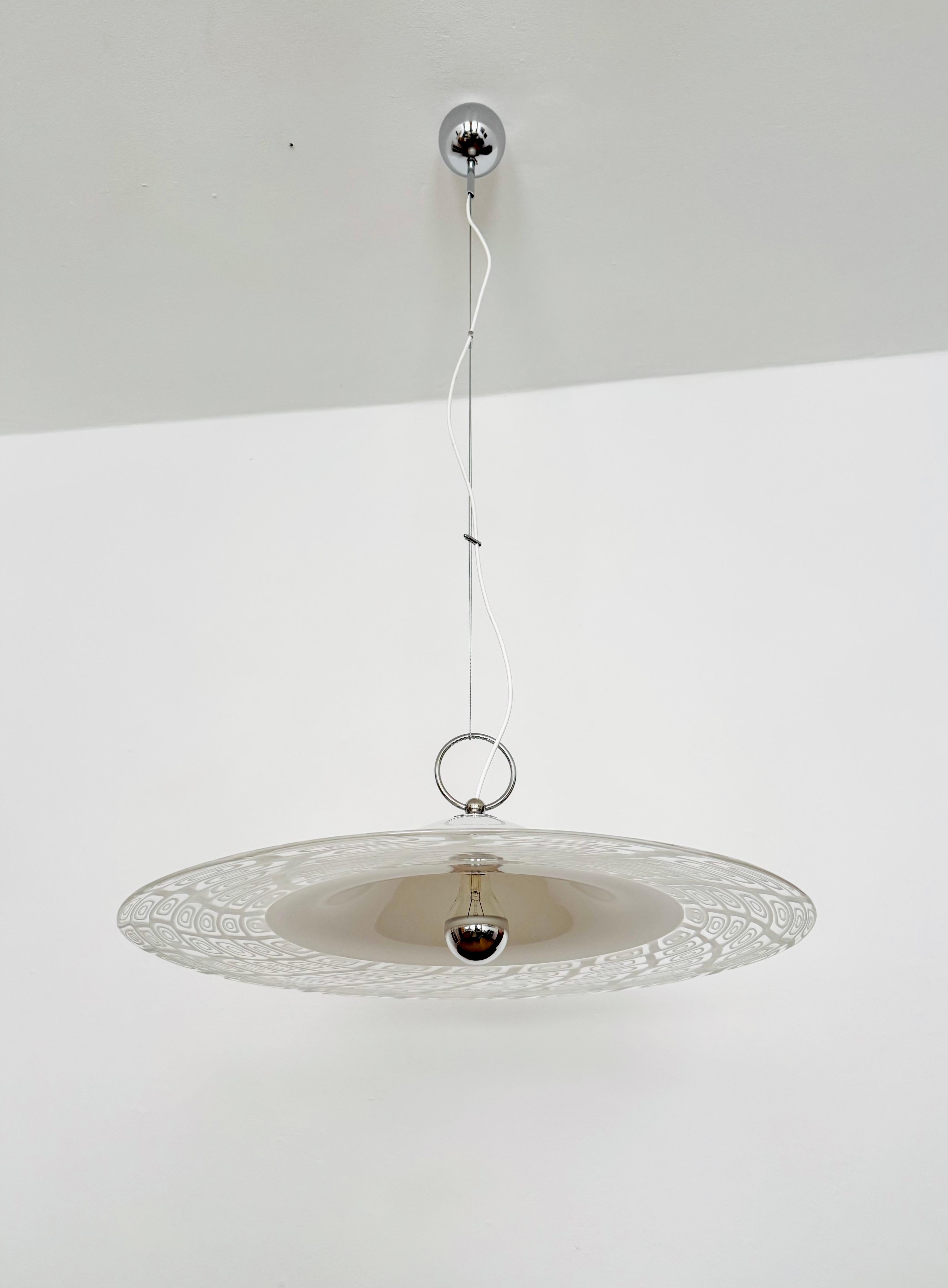 Mid-Century moderno Grande lampada a sospensione in vetro di Murano italiano in vendita