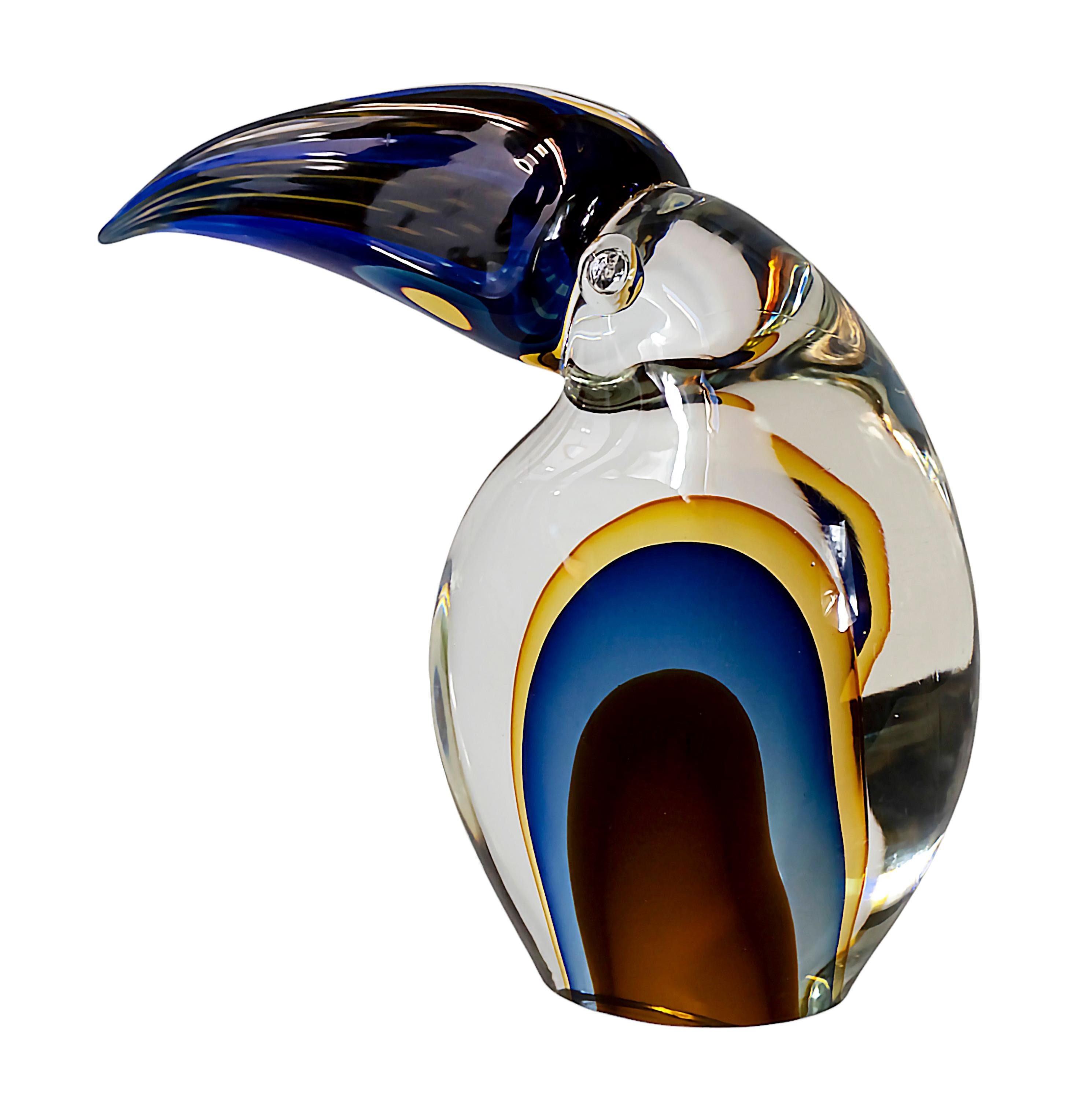 Fait main Grande sculpture toucan italienne en verre Sommerso de Murano par Romano Dana, années 1970 en vente