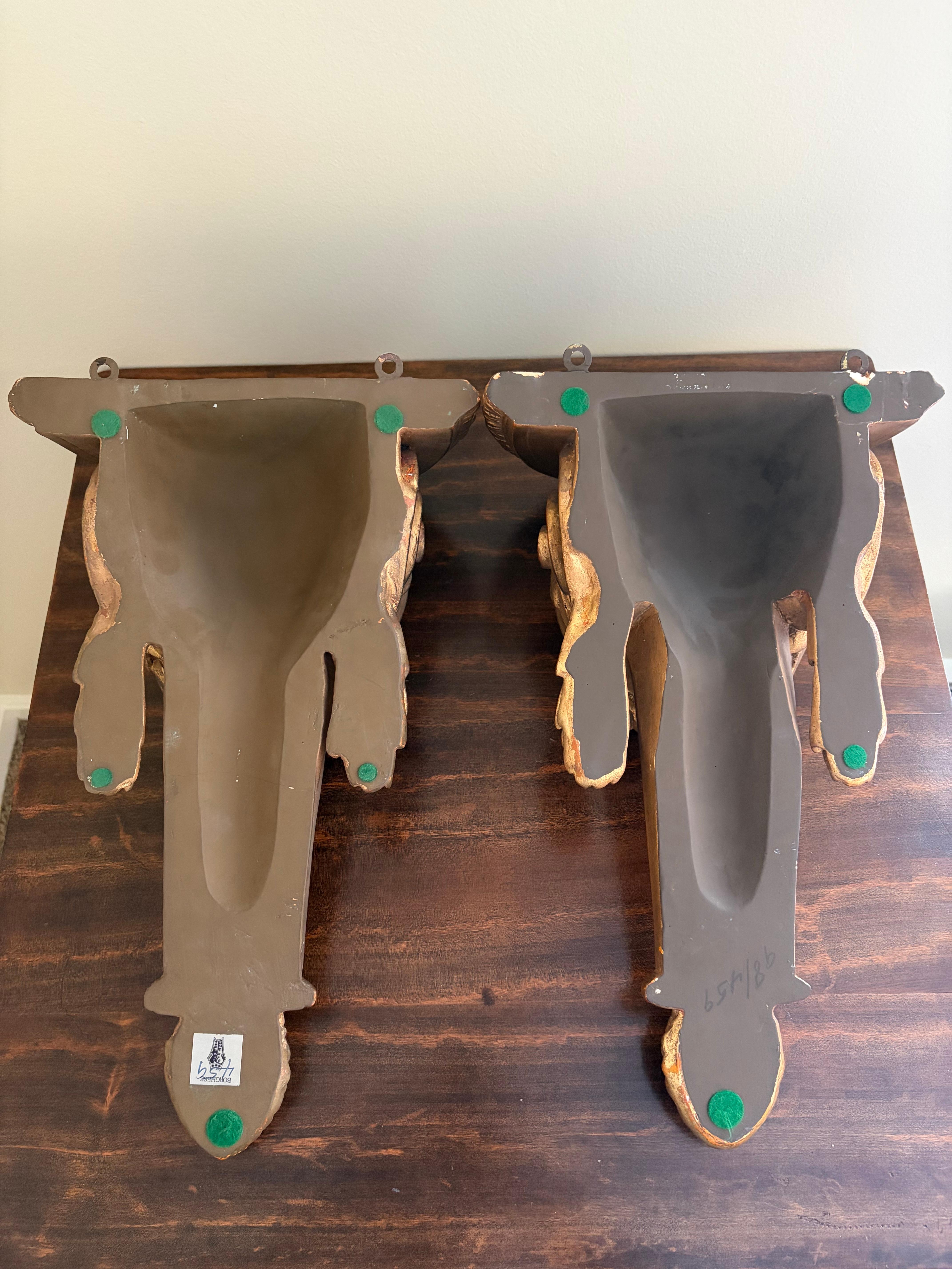 Large Italian Neoclassical Gilt Foliate Wall Sconce Shelves by Borghese, Pair For Sale 7