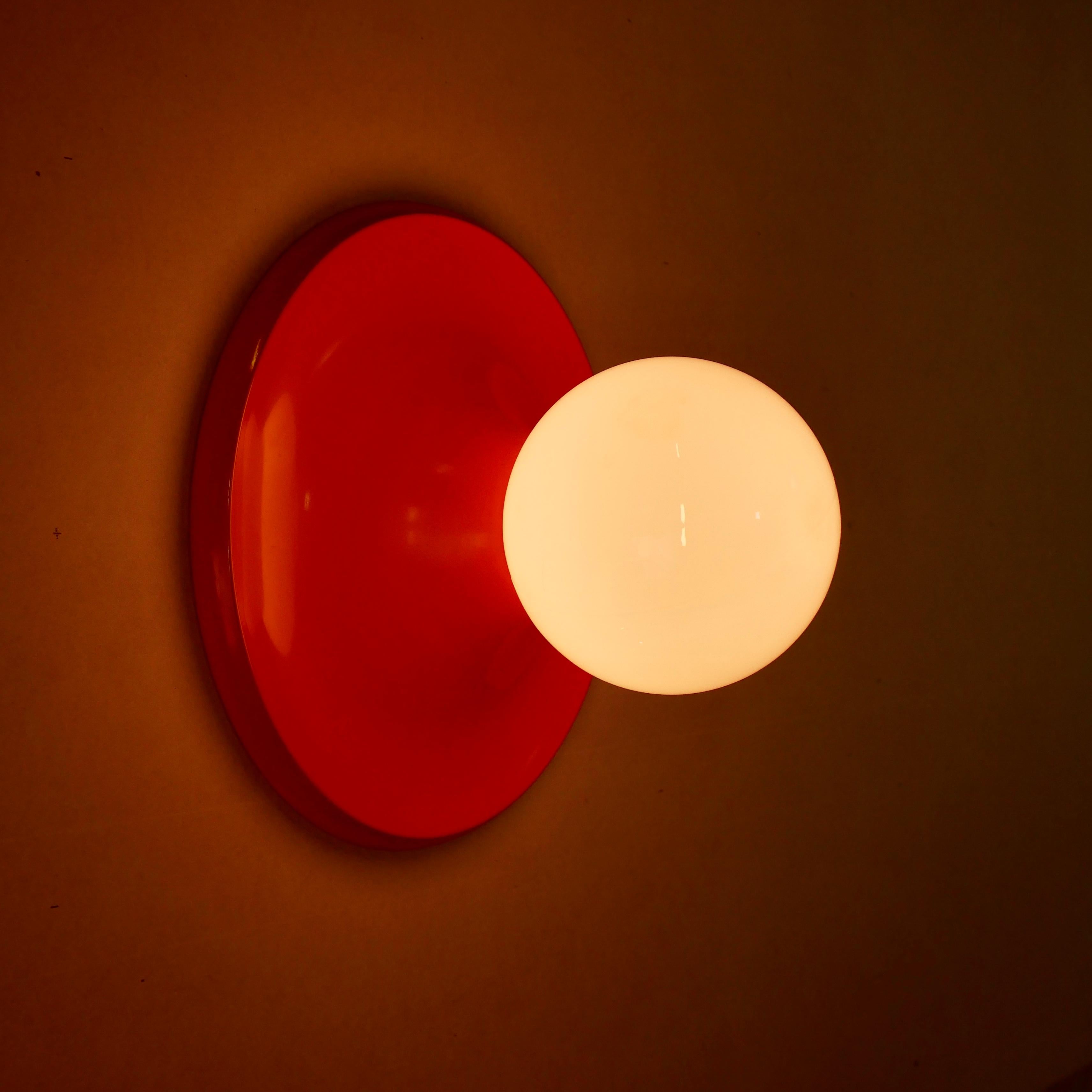 Large Italian Orange Wall Lamp « Light Ball » by Castiglioni for Arteluce Flos 3