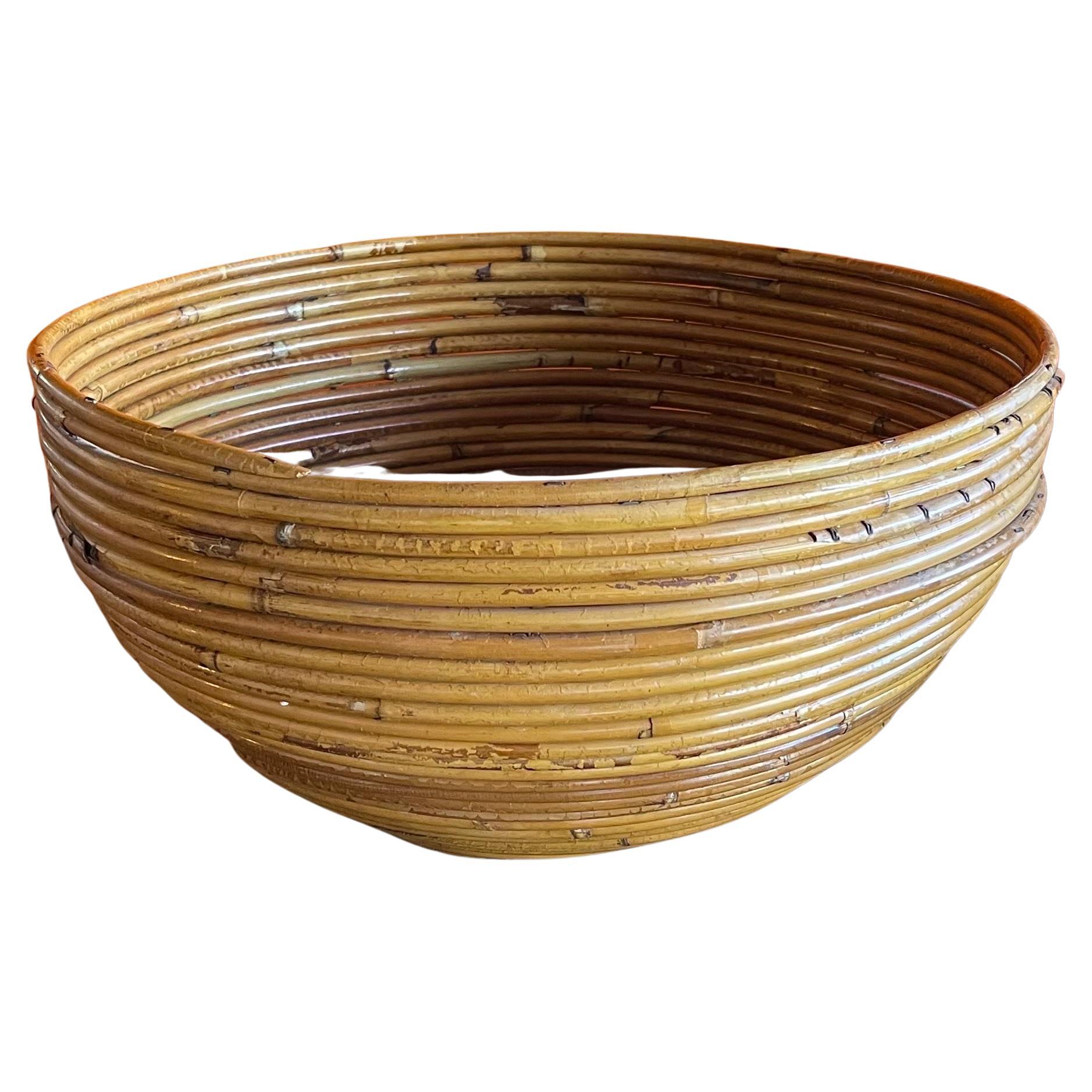 Large Italian Pencil Reed Bamboo Basket Bowl / Planter with Liner For Sale 5