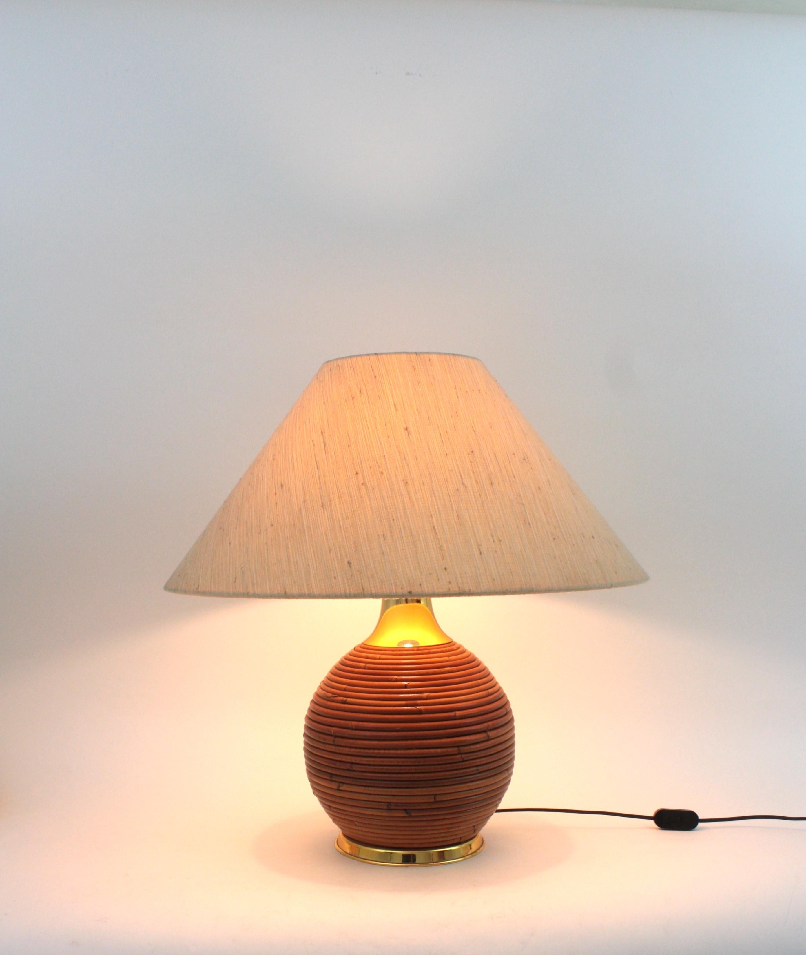 Mid-Century Modern Large Italian Rattan and Brass Ball Table Lamp, 1970s For Sale