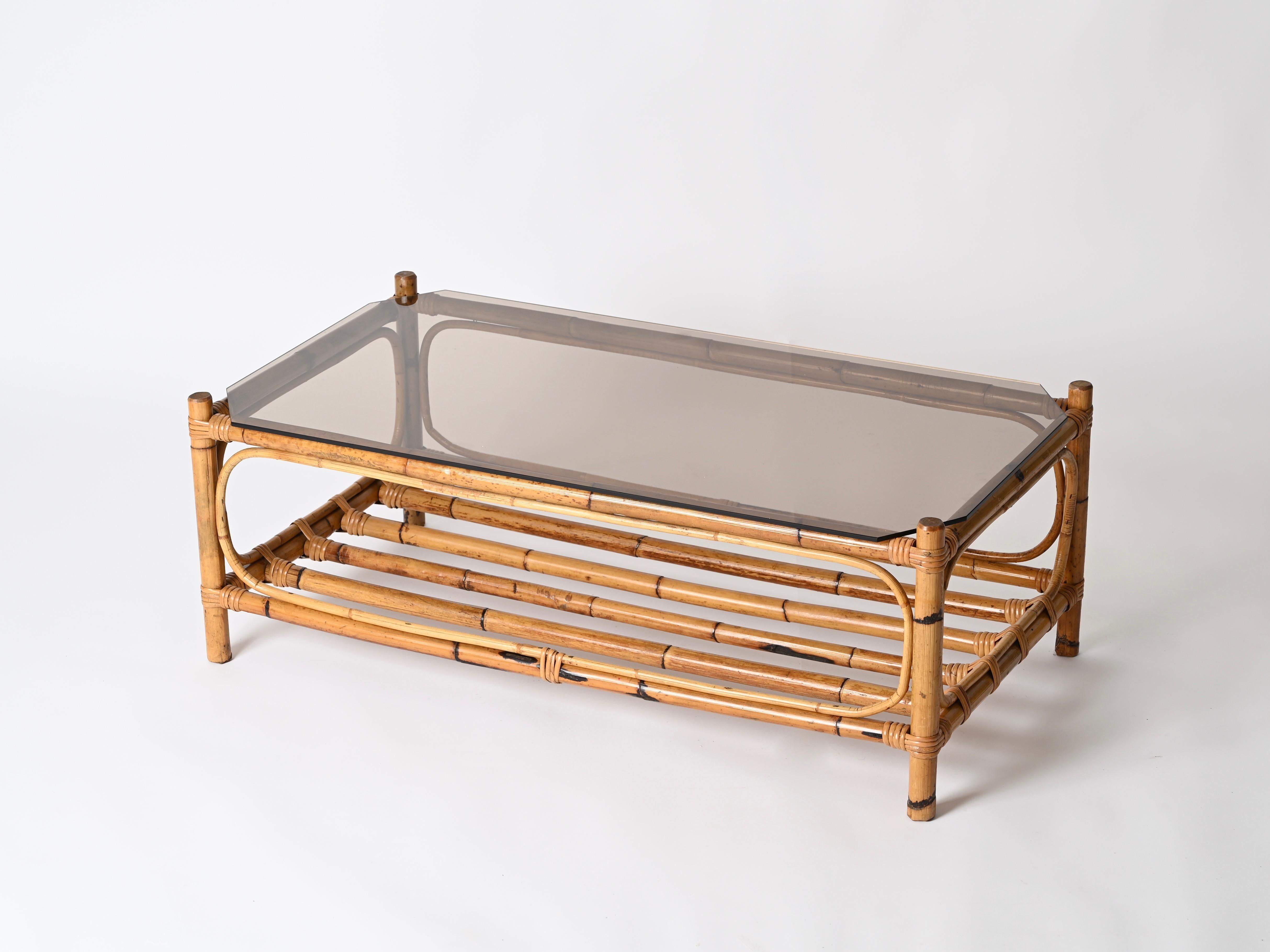 Large Italian Rectangular Coffee Table in Bamboo, Wicker and Smoked Glass, 1970s For Sale 3
