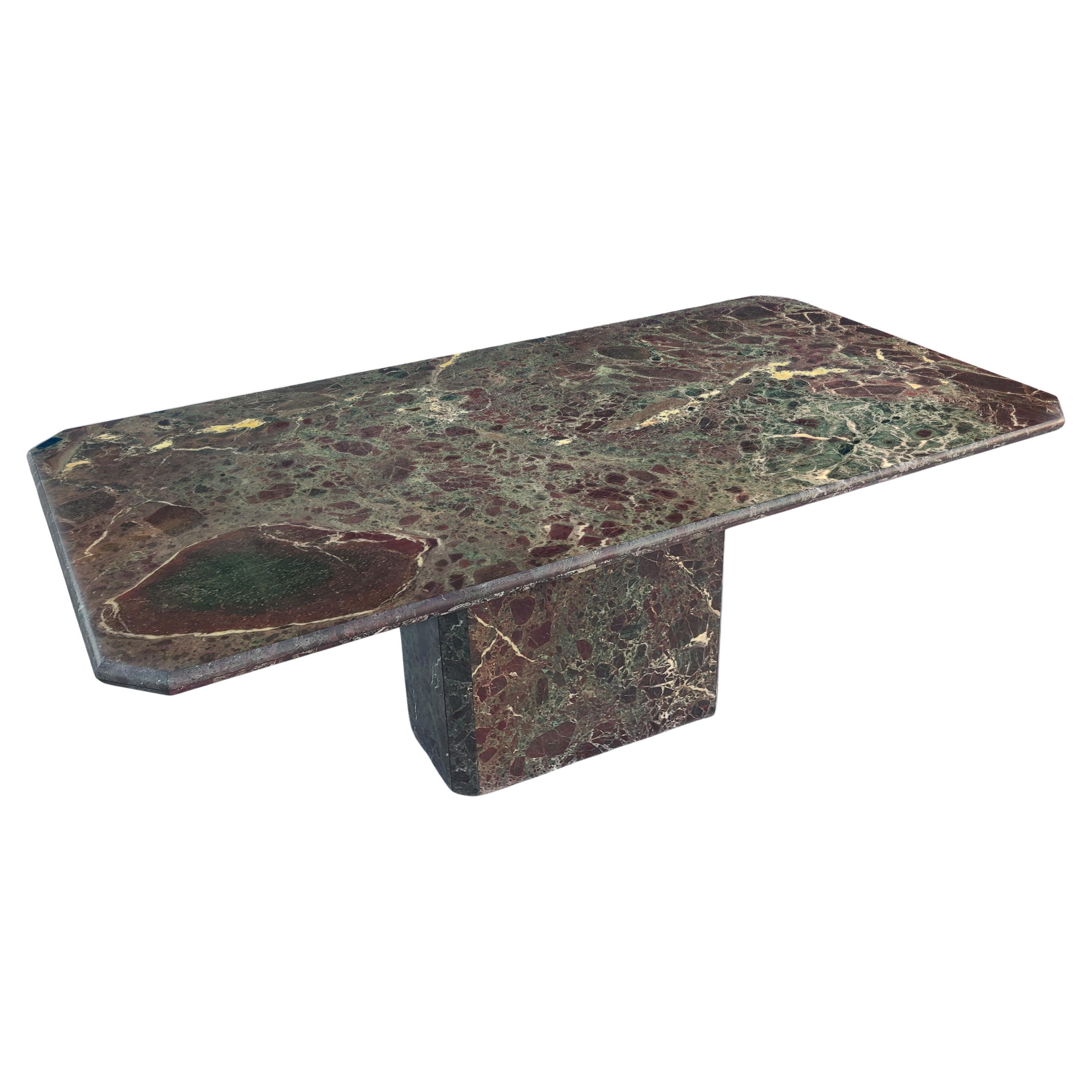 Do chairs have to match the dining table?