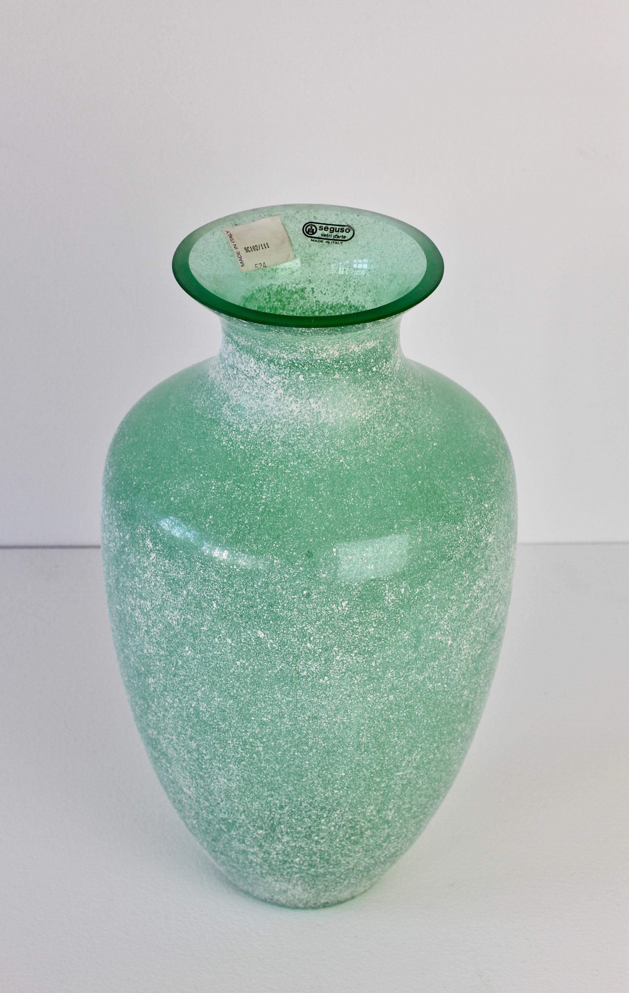 20th Century Large Italian Seguso Vetri d'Arte Green 'Scavo' Murano Glass Vintage Floor Vase