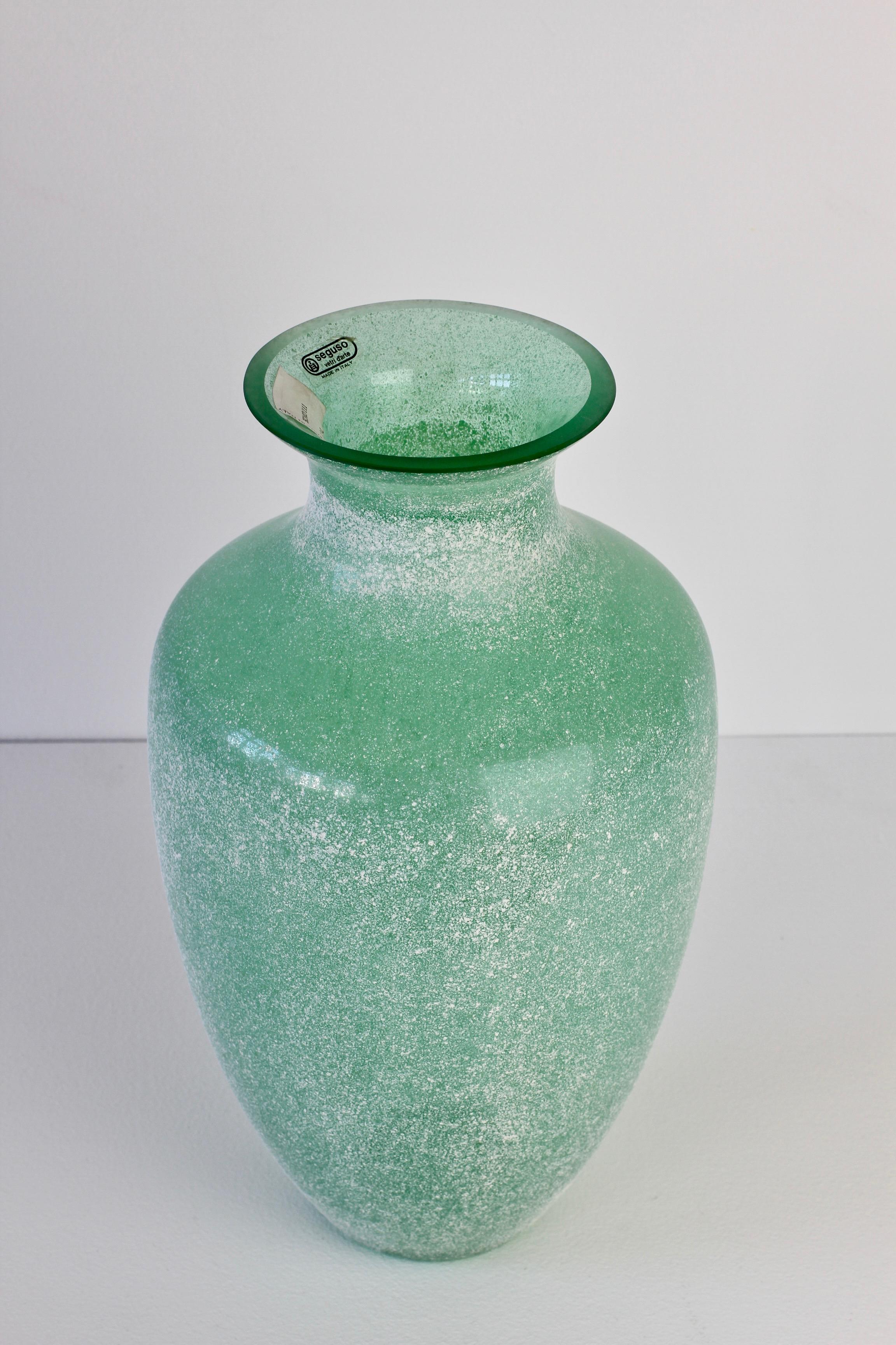 Blown Glass Large Italian Seguso Vetri d'Arte Green 'Scavo' Murano Glass Vintage Floor Vase