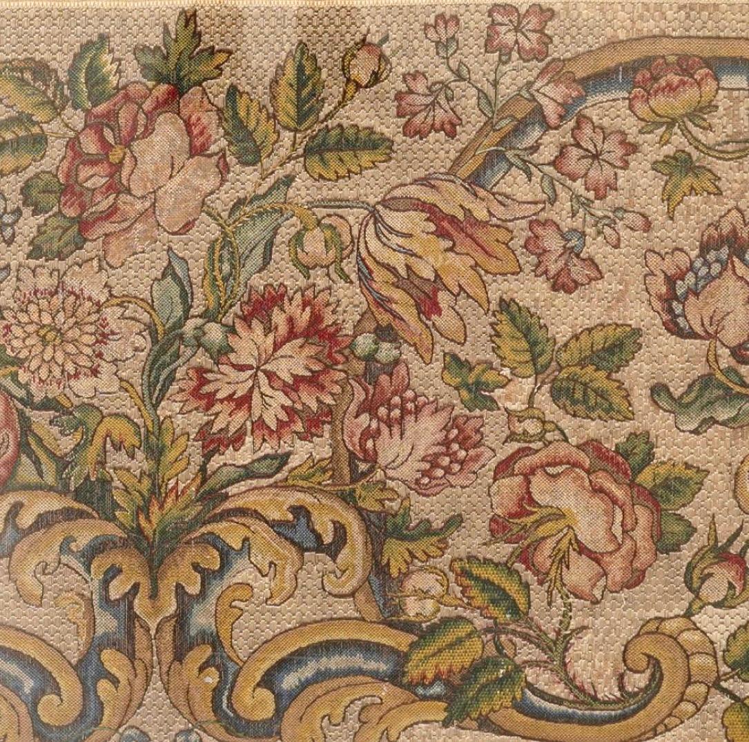 Baroque Grand panneau textile en broderie de soie italienne en vente