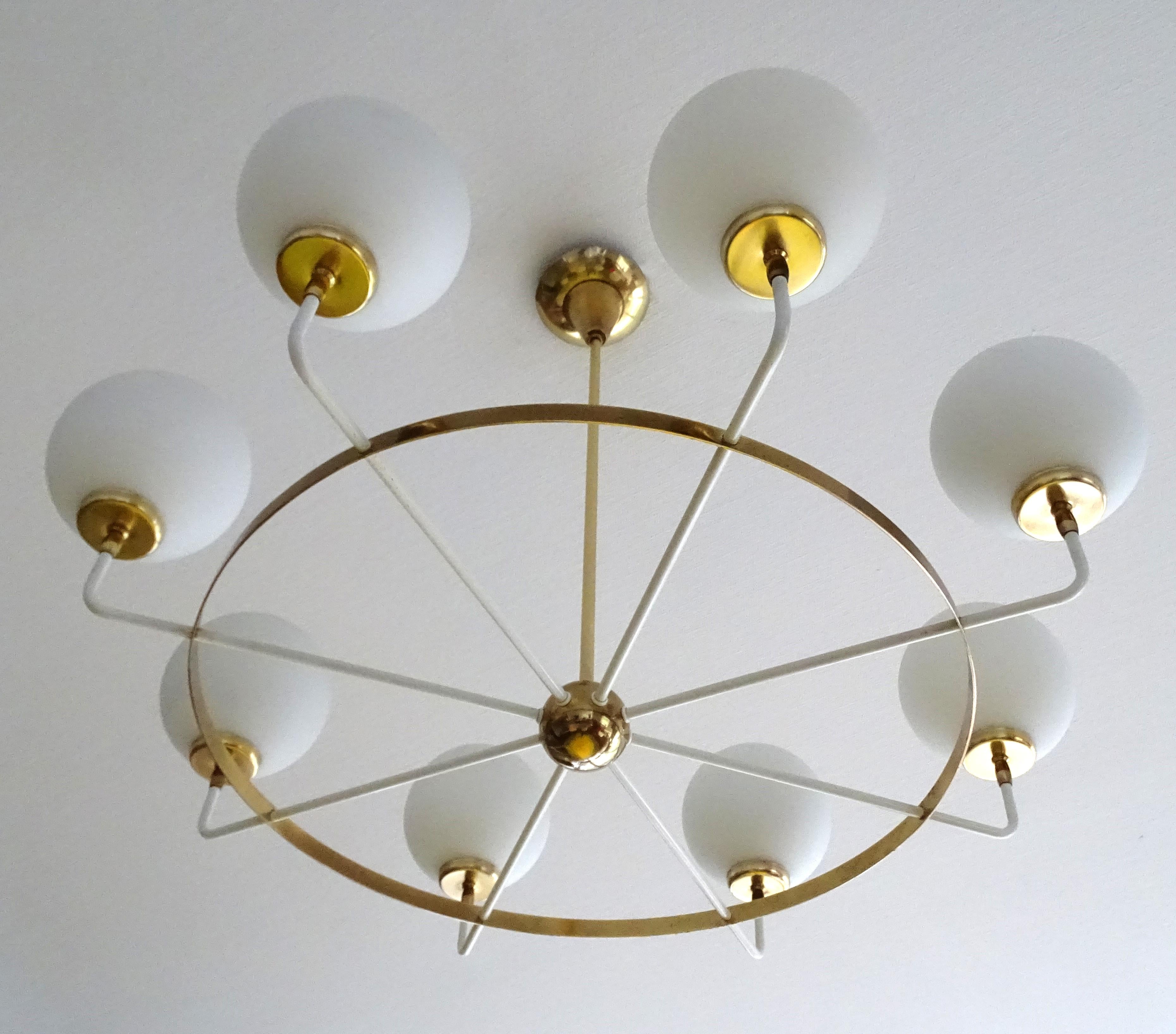 Mid-20th Century  Large Stilnovo Pendant Light, Brass Glass Globes Design, 1950s   For Sale