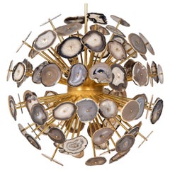 Grande lampadario italiano "Sputnik" realizzato con sezioni di agata