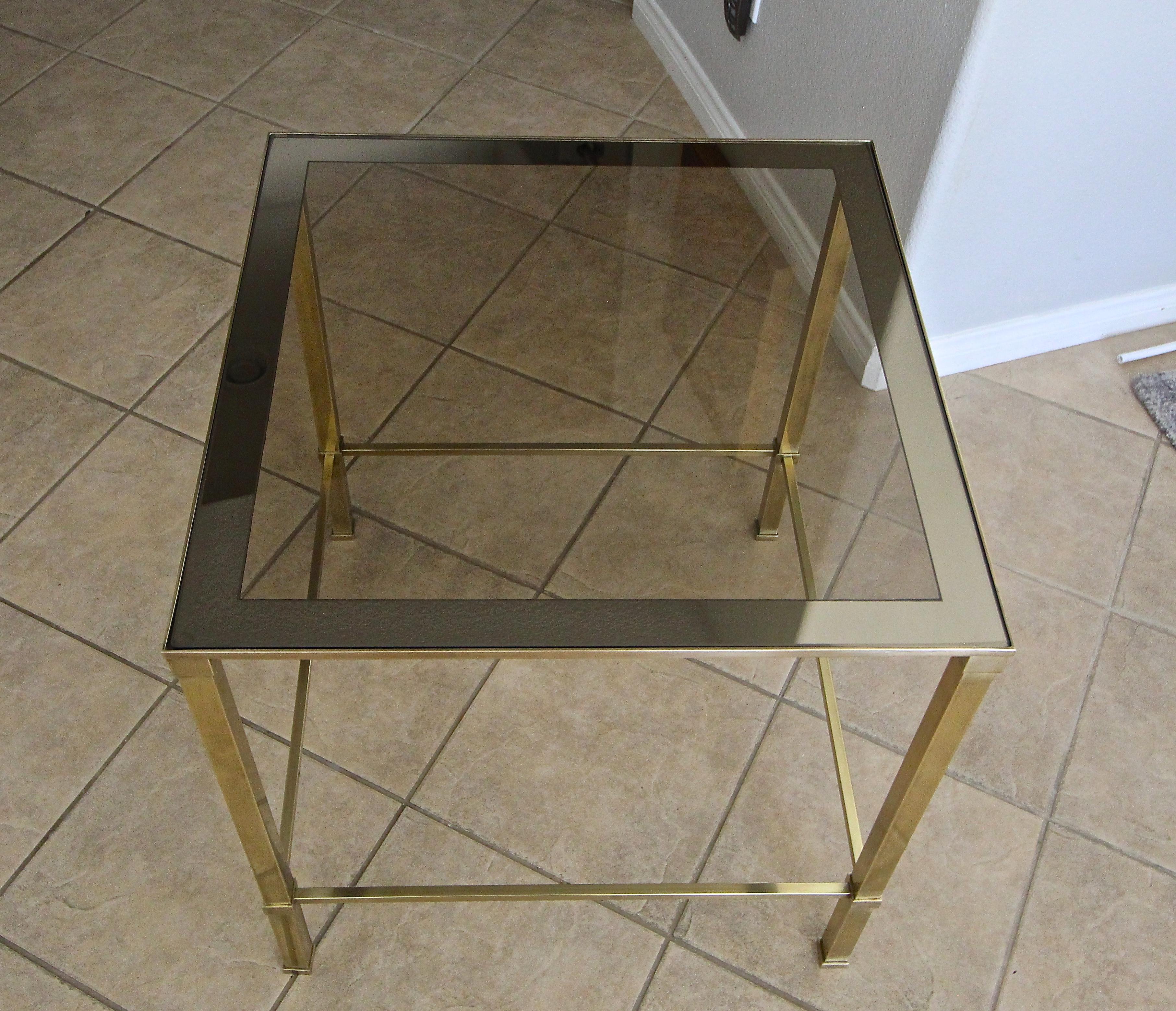 Large Italian Square End or Side Table For Sale 2