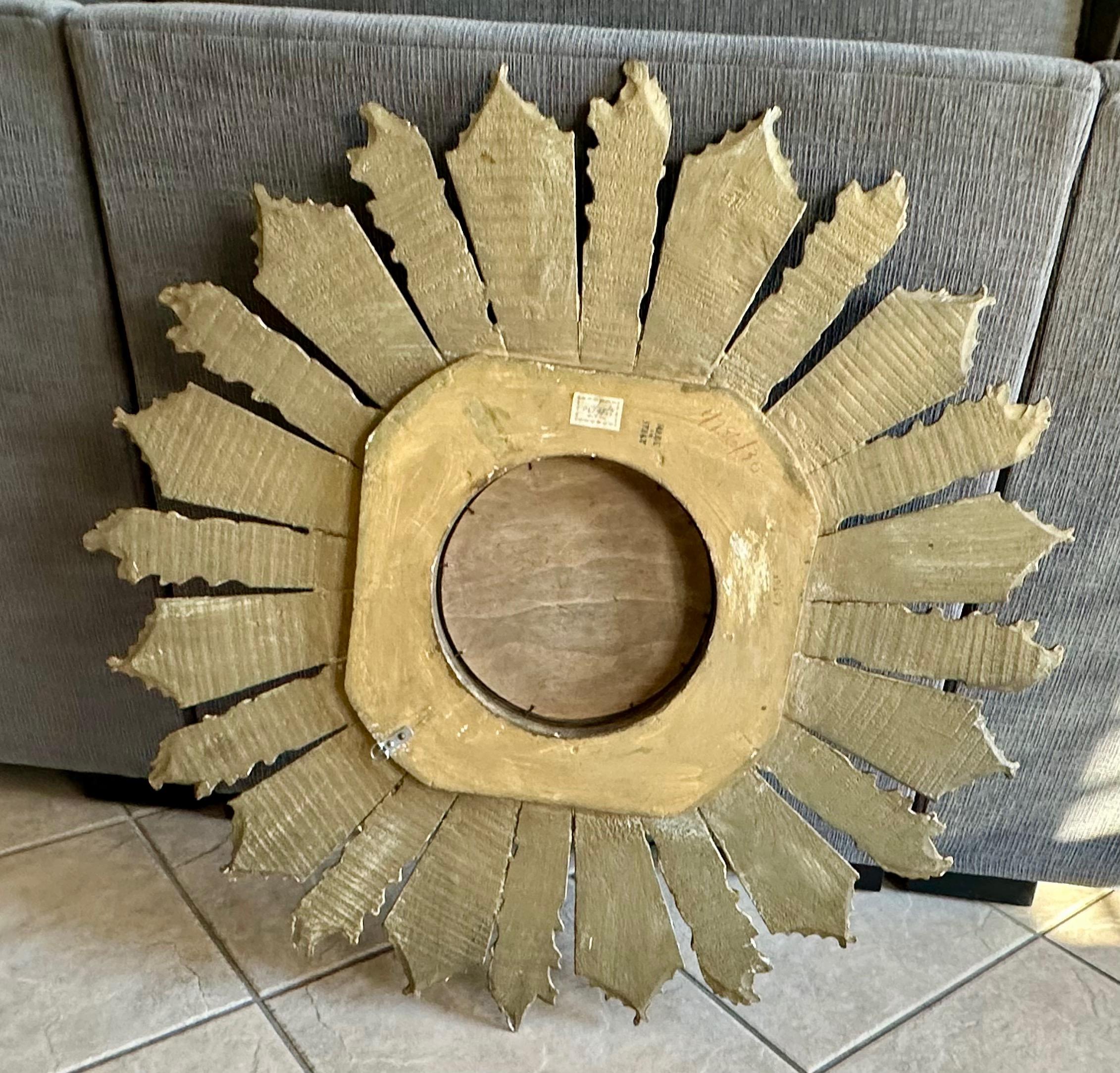 Large Italian Sunburst Giltwood Convex Wall Mirror For Sale 11