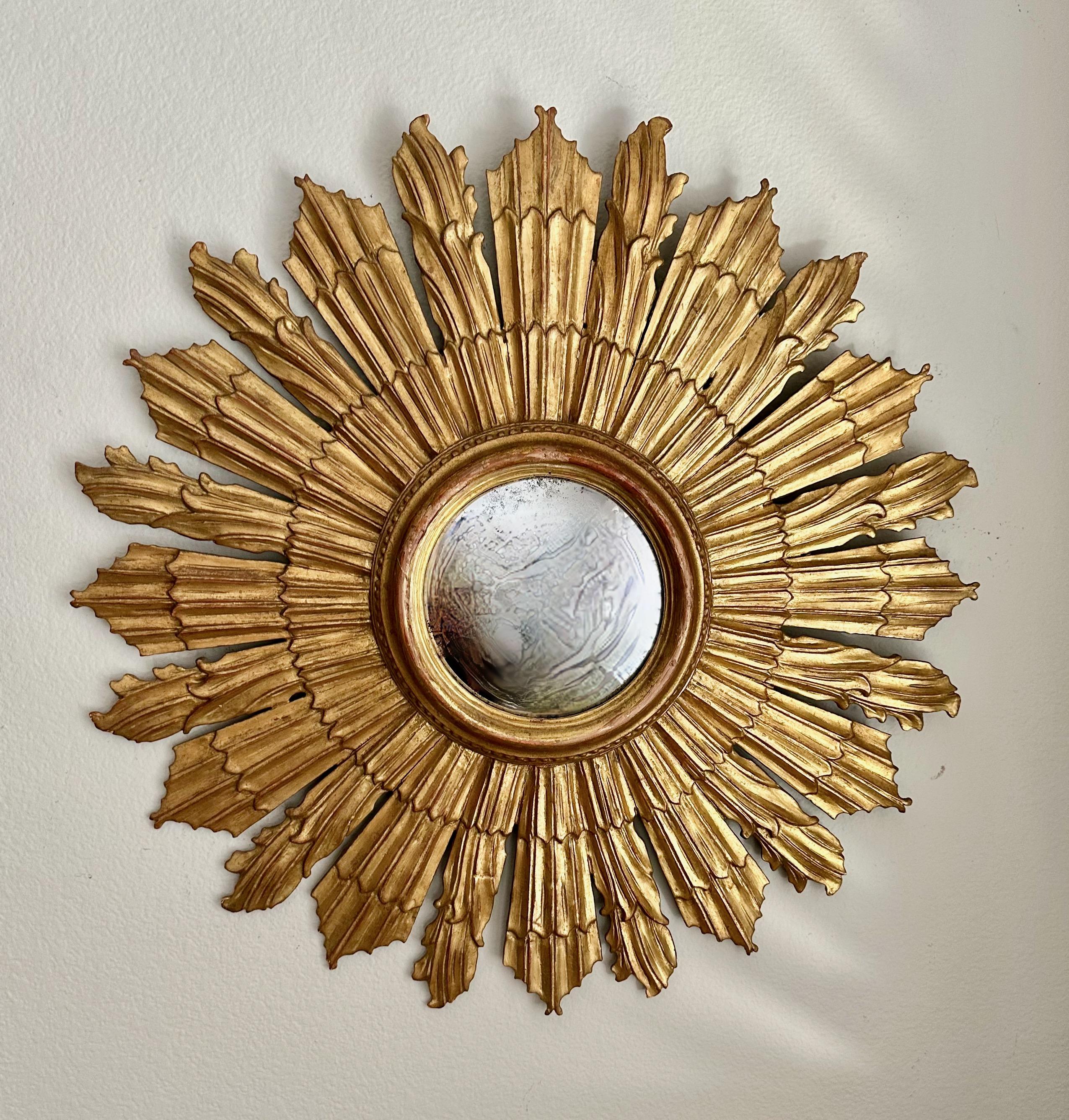 French Large Italian Sunburst Giltwood Convex Wall Mirror For Sale