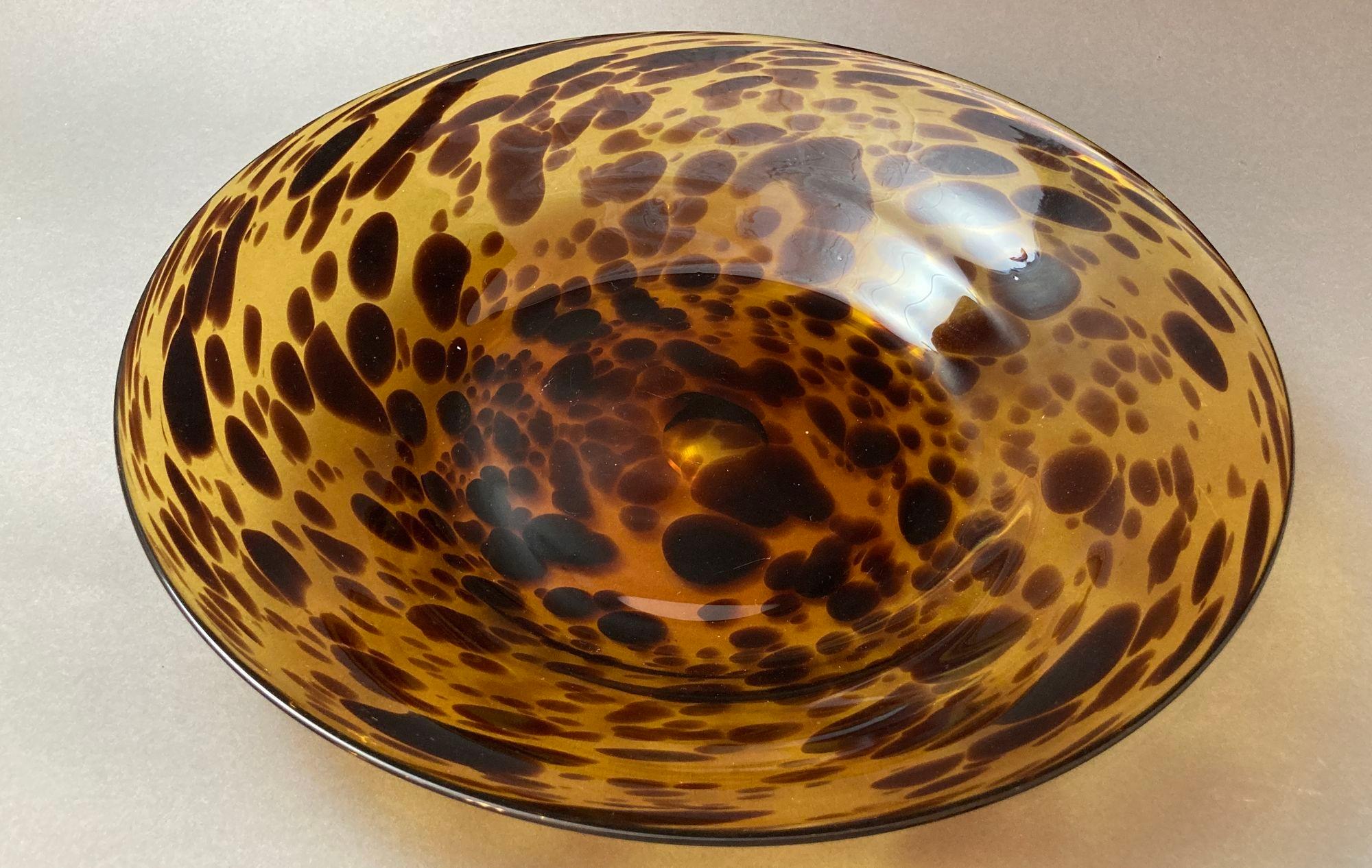 Gran cuenco italiano de tortuga de cristal de Murano de los años 70 Hecho a mano en venta