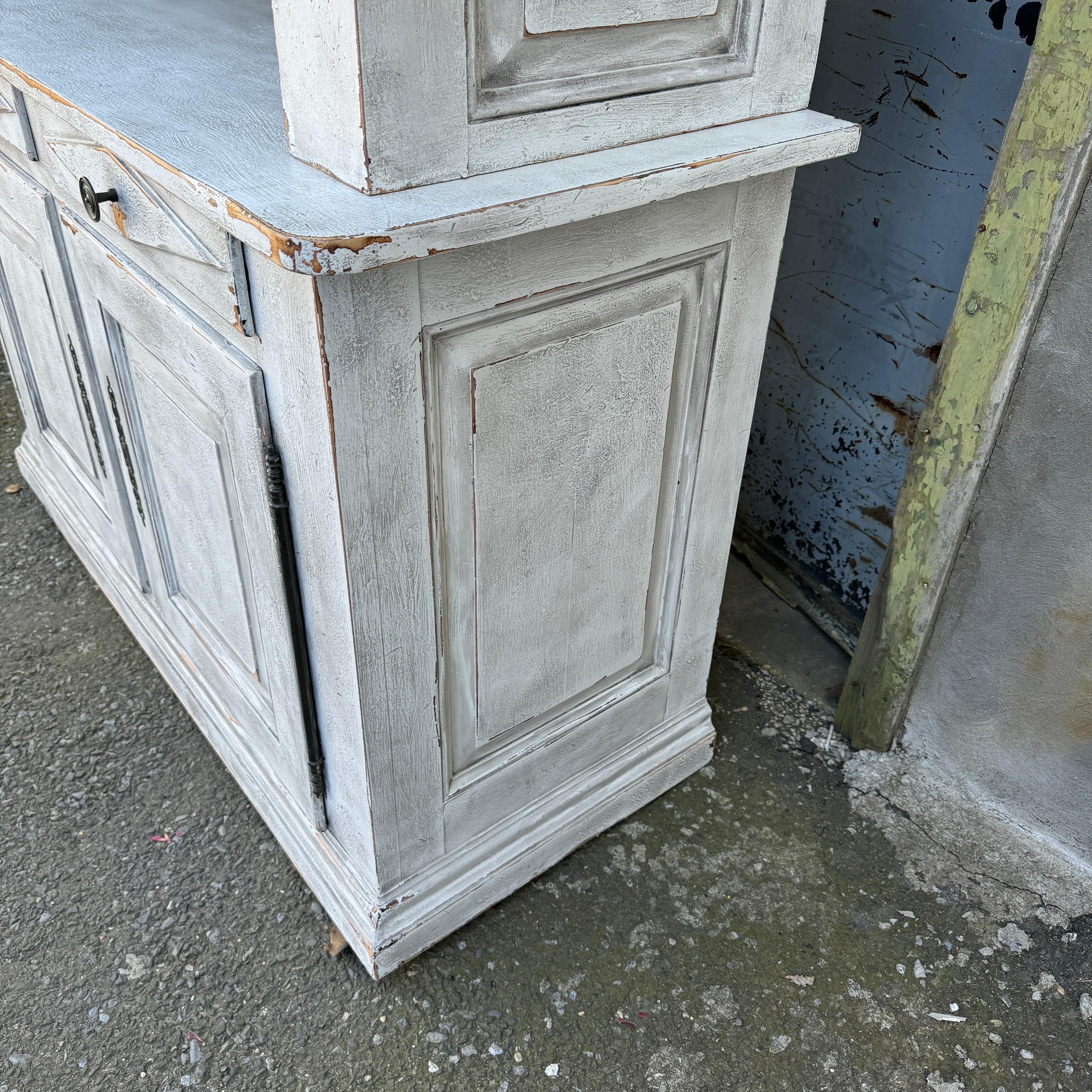 Large Italian Two Piece Hand-Painted Cabinet with Drawers For Sale 3