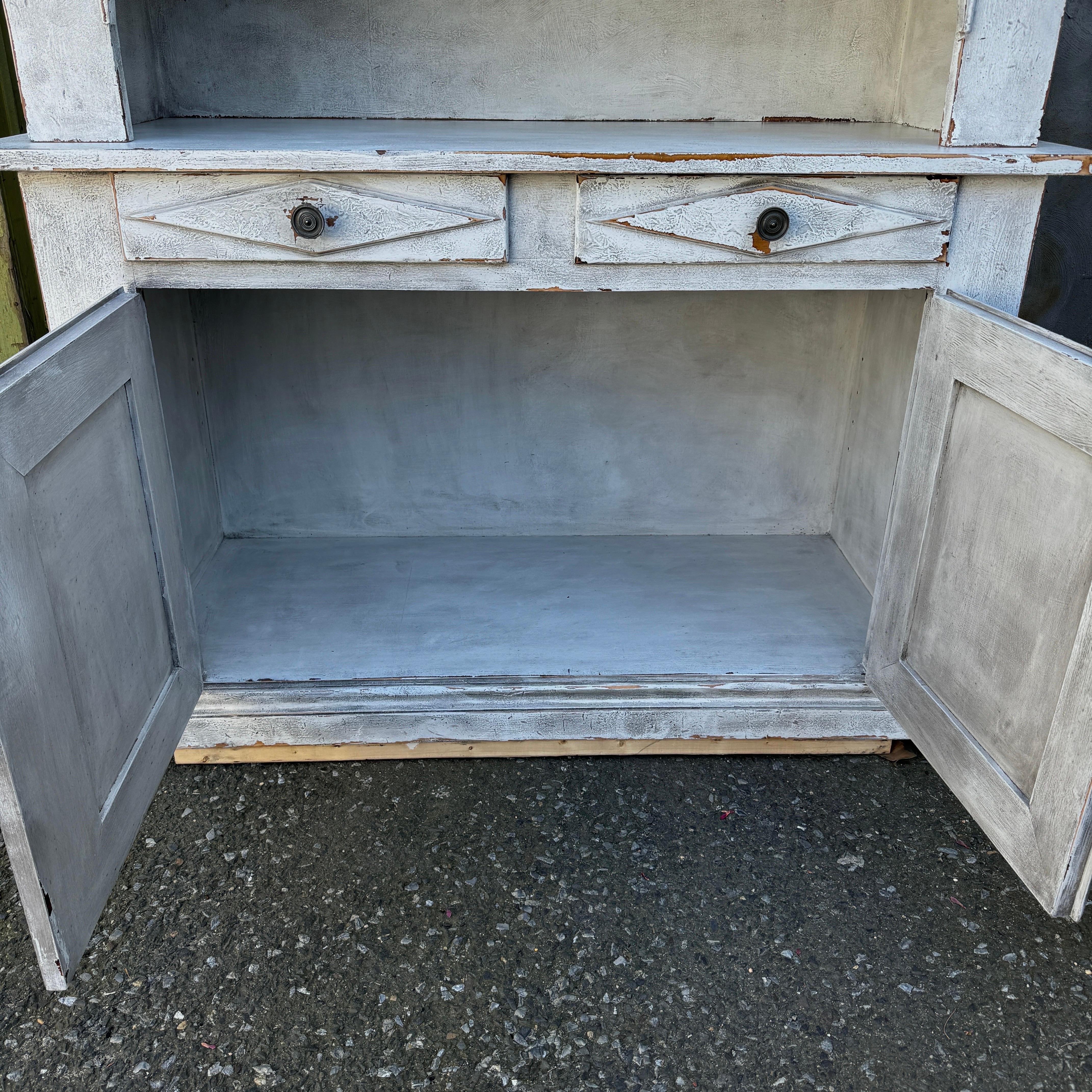 Large Italian Two Piece Hand-Painted Cabinet with Drawers For Sale 9