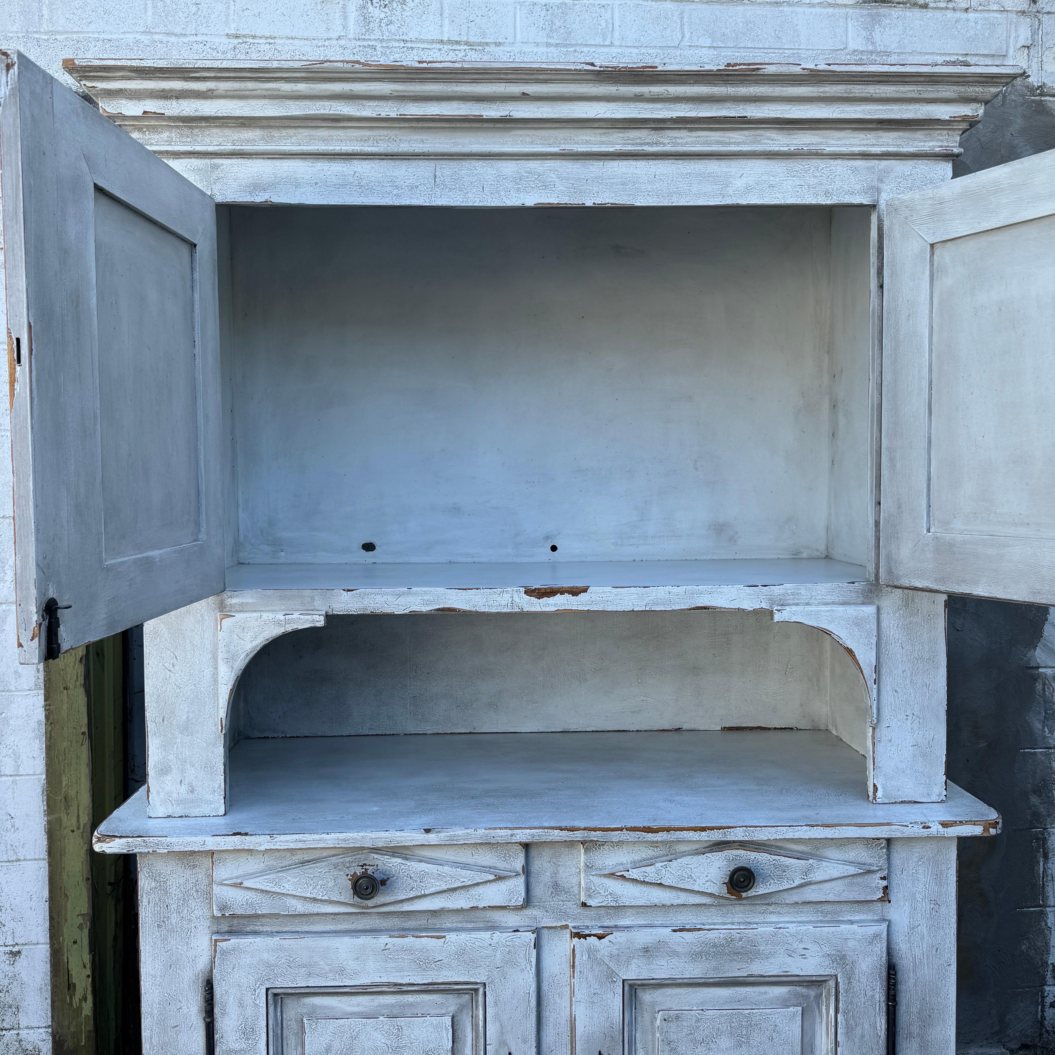 Large Italian Two Piece Hand-Painted Cabinet with Drawers For Sale 13