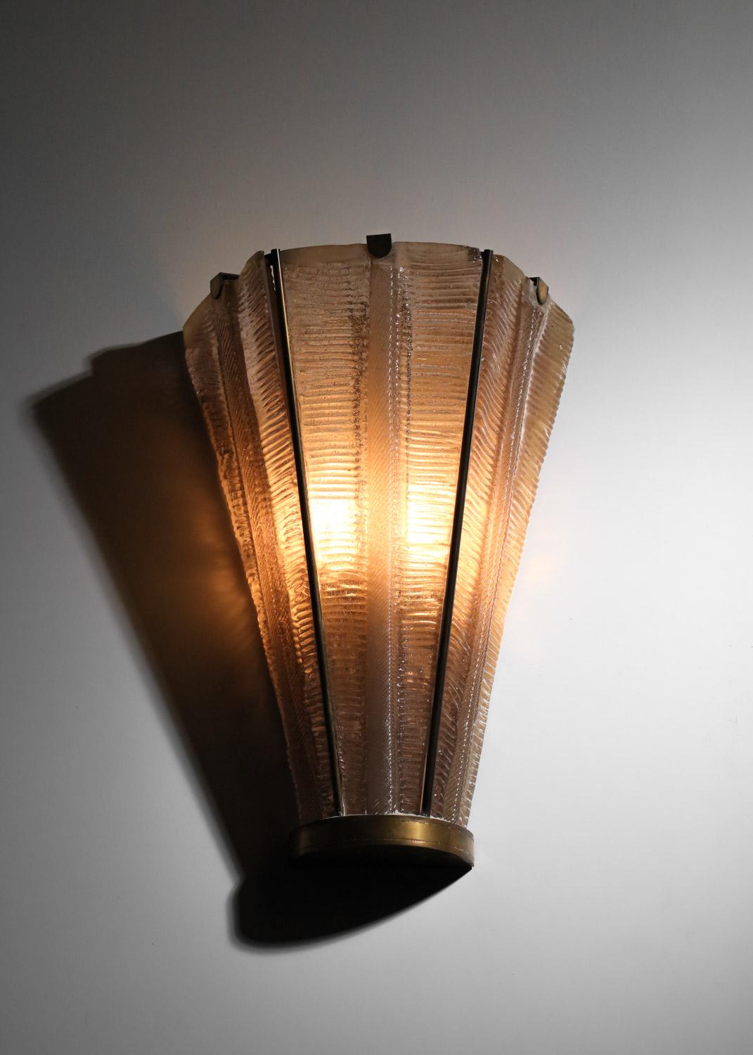 Italiano Grande lampada da parete italiana in vetro di Murano di Venini degli anni '30 in vendita