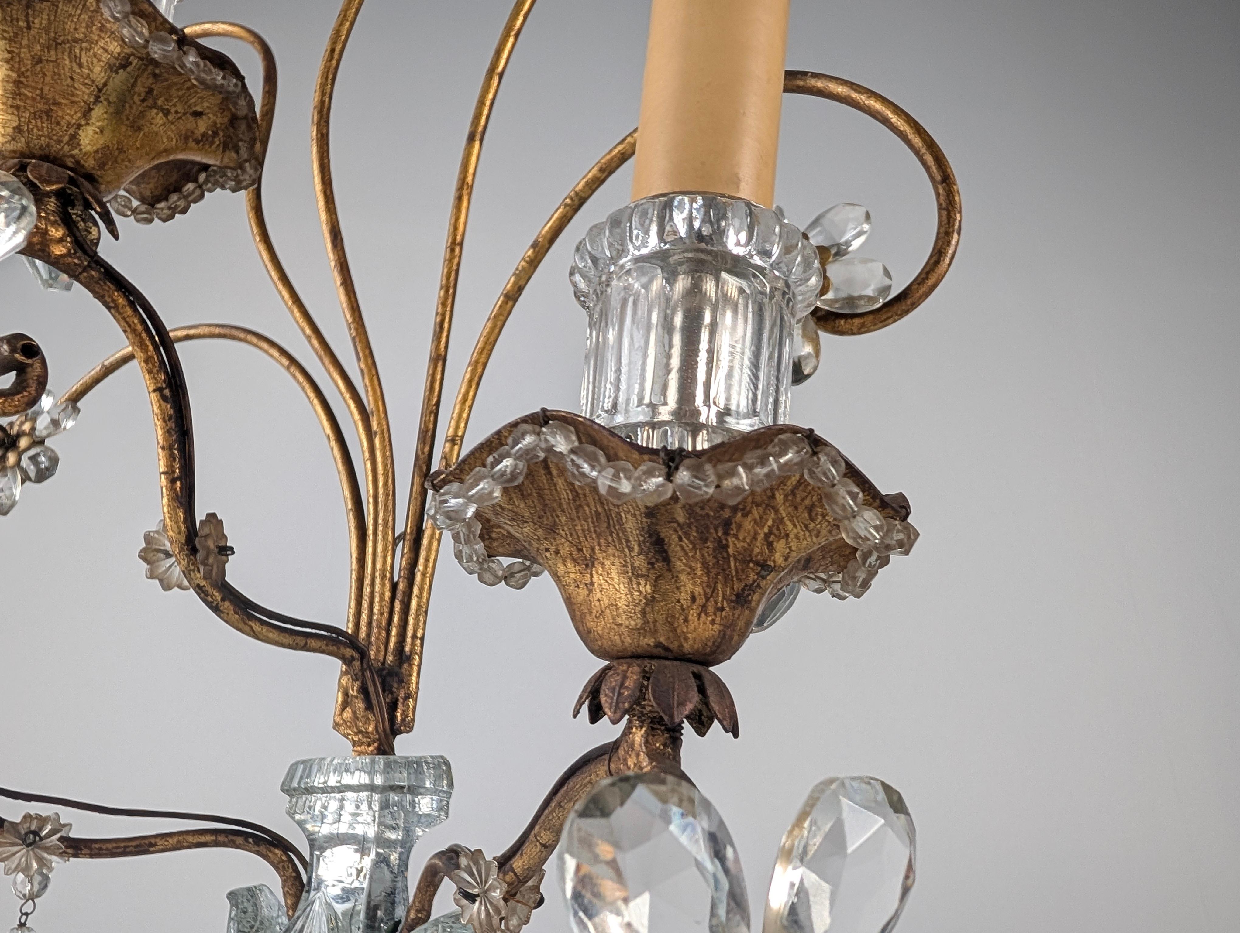 Mid-Century Modern Large Italian Wall Sconce in Cut Crystal, Maison Baguès Style, 1950s For Sale