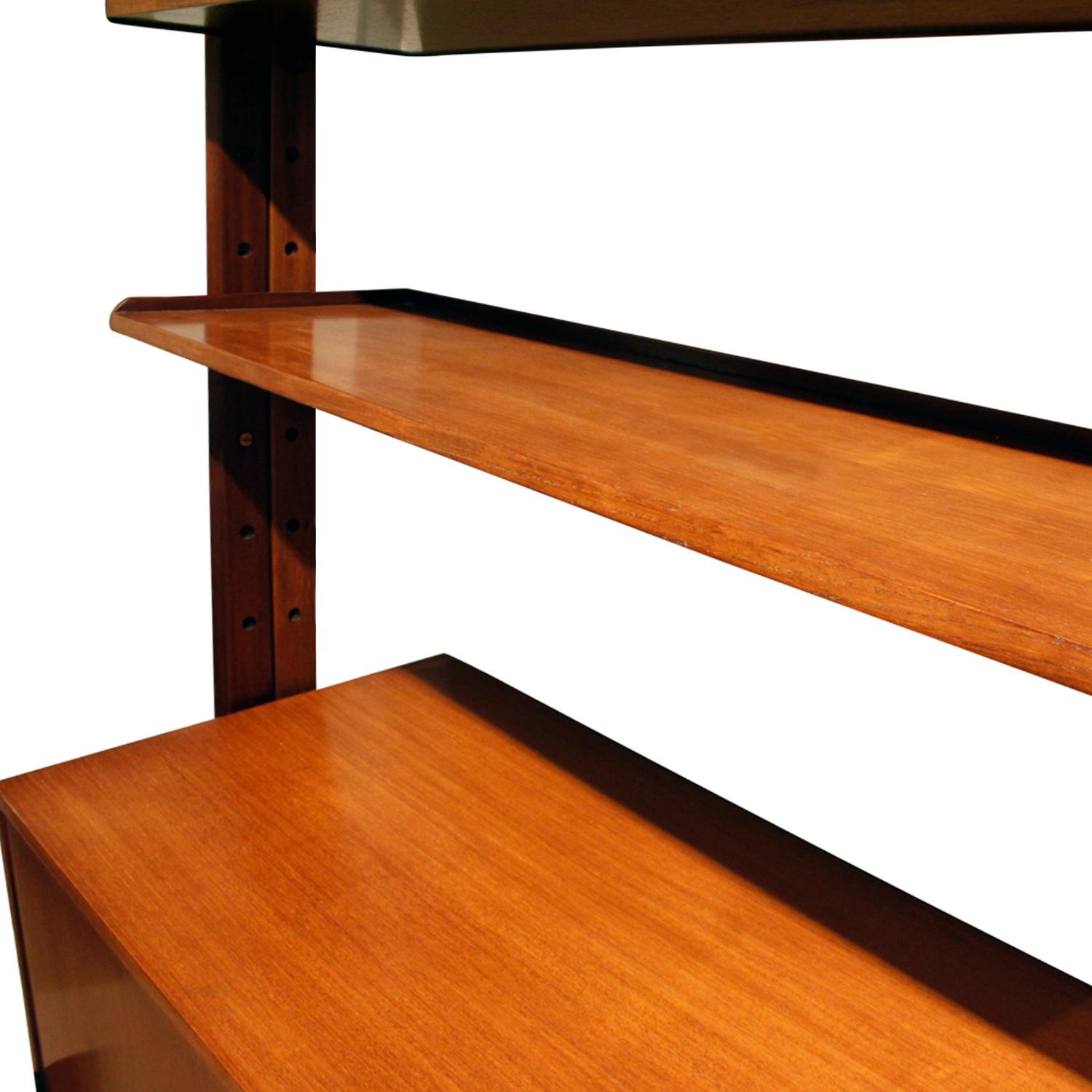 Mid-Century Modern Large Italian Wall Unit in Rosewood, Teak and Mahogany, 1964 For Sale