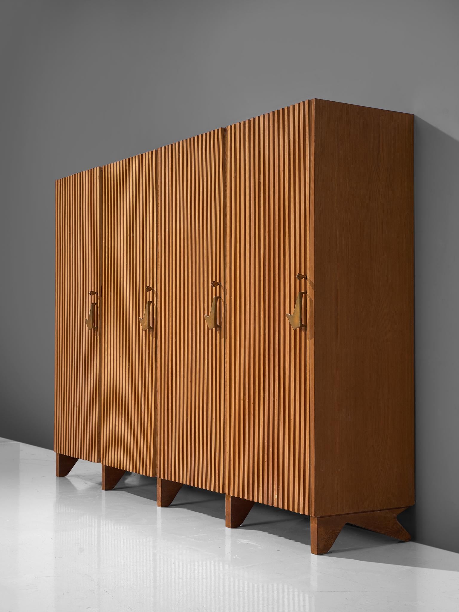 Mid-20th Century Large Italian Wardrobe by Nestorio Sacchi