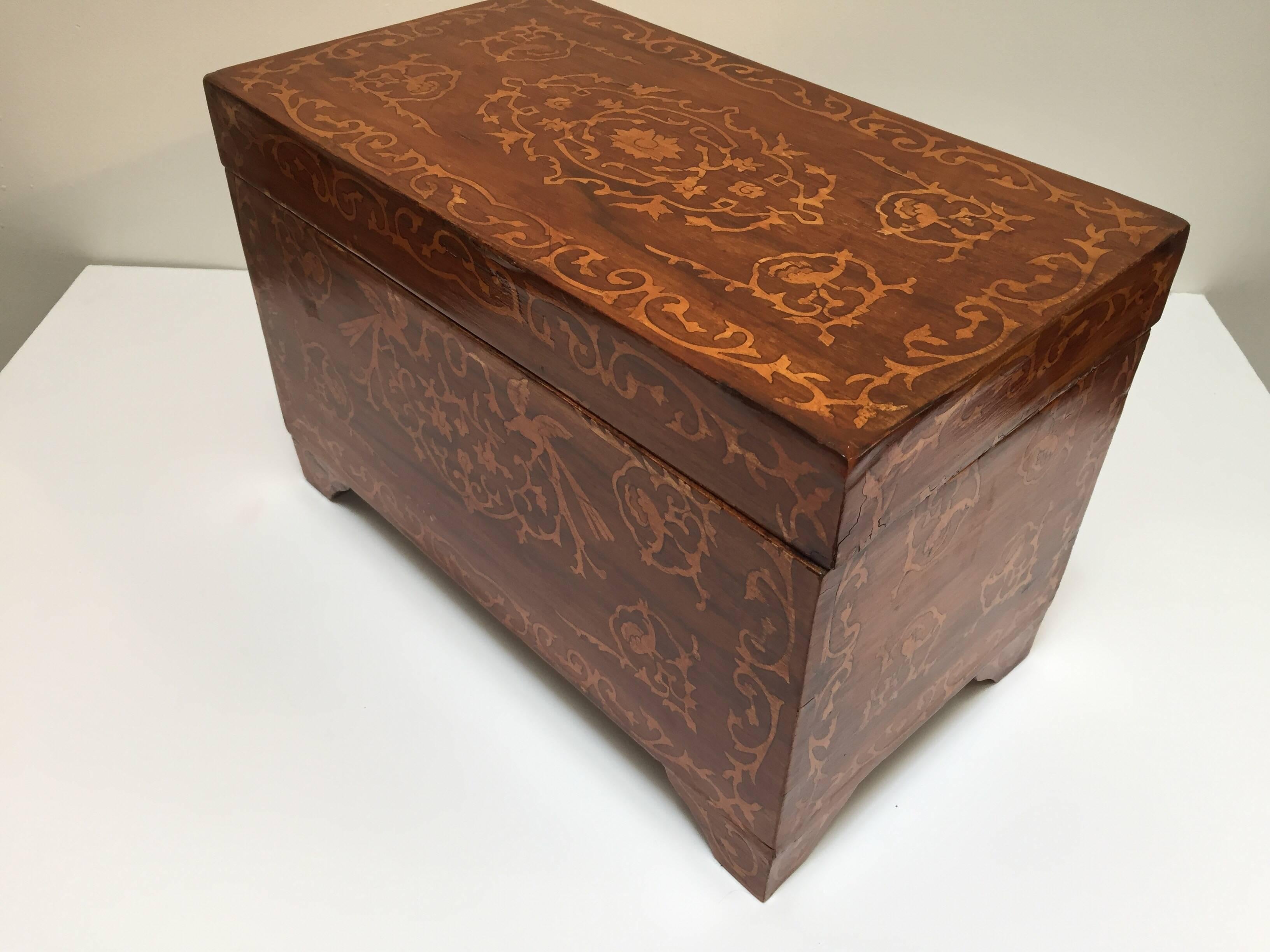 Large Italian Wedding Chest Inlaid with Precious Fruitwood 14