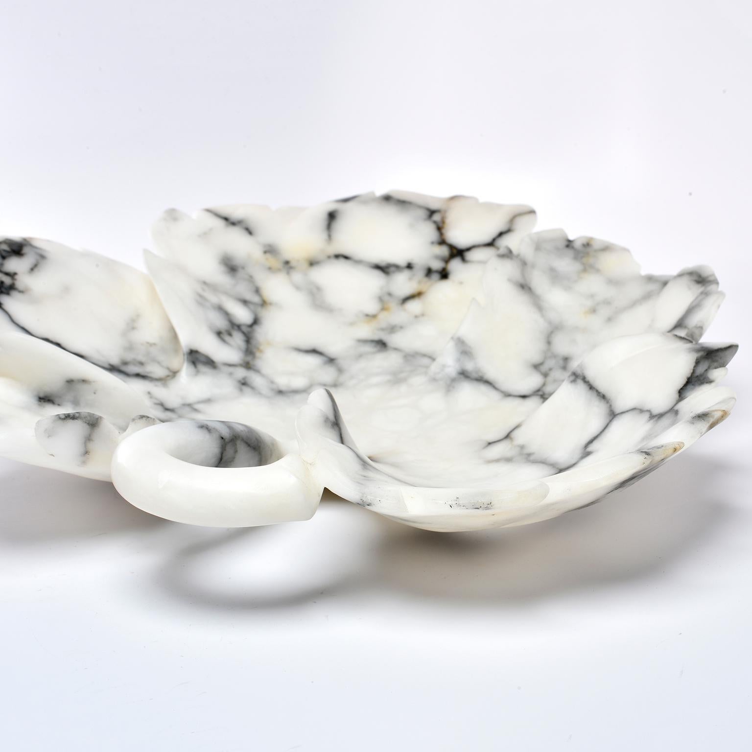 Large Italian White and Gray Alabaster Leaf Form Platter or Bowl For Sale 3
