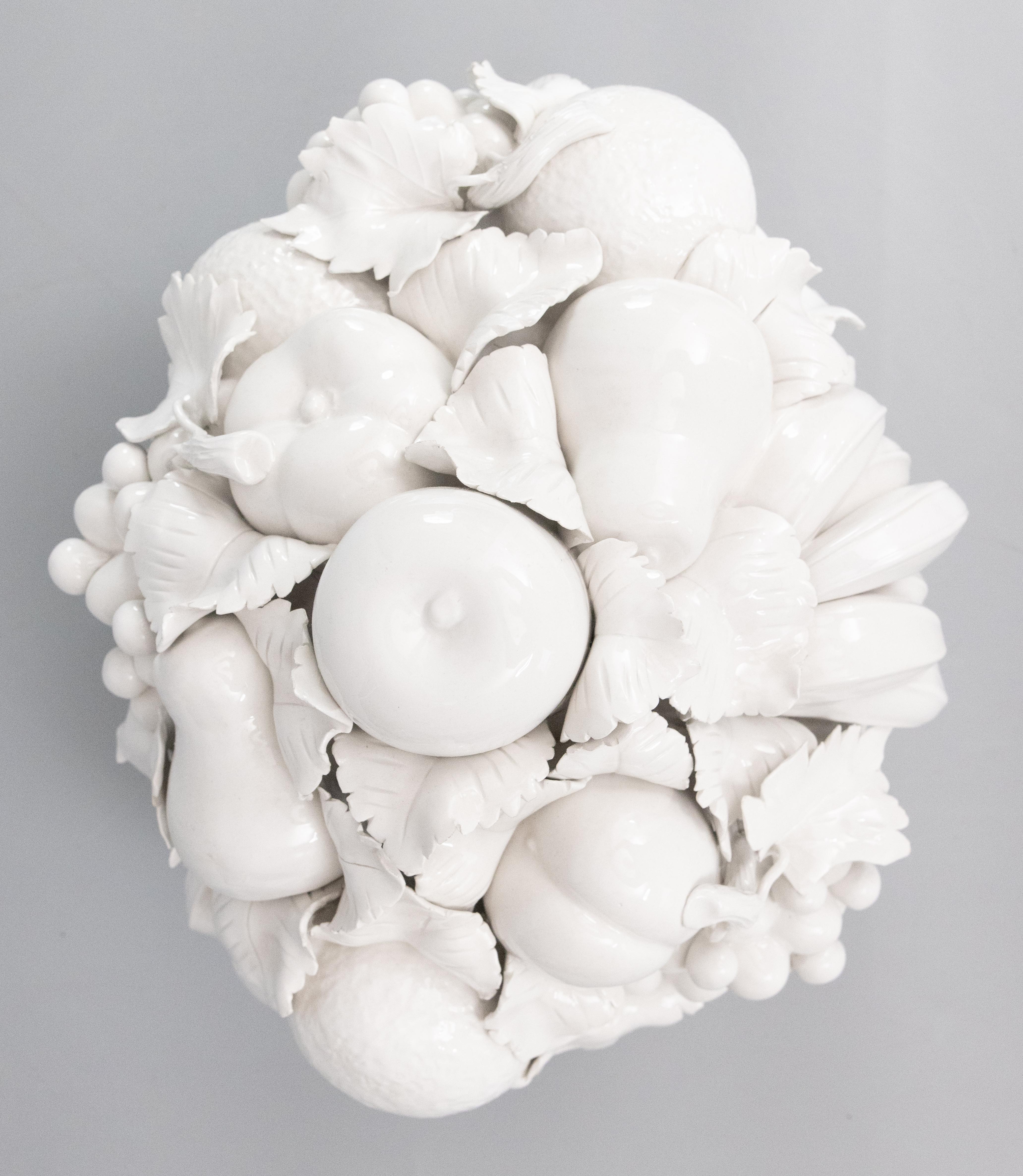 Large Italian White Blanc De Chine Creamware Fruit Basket Centerpiece, c. 1950 In Good Condition For Sale In Pearland, TX