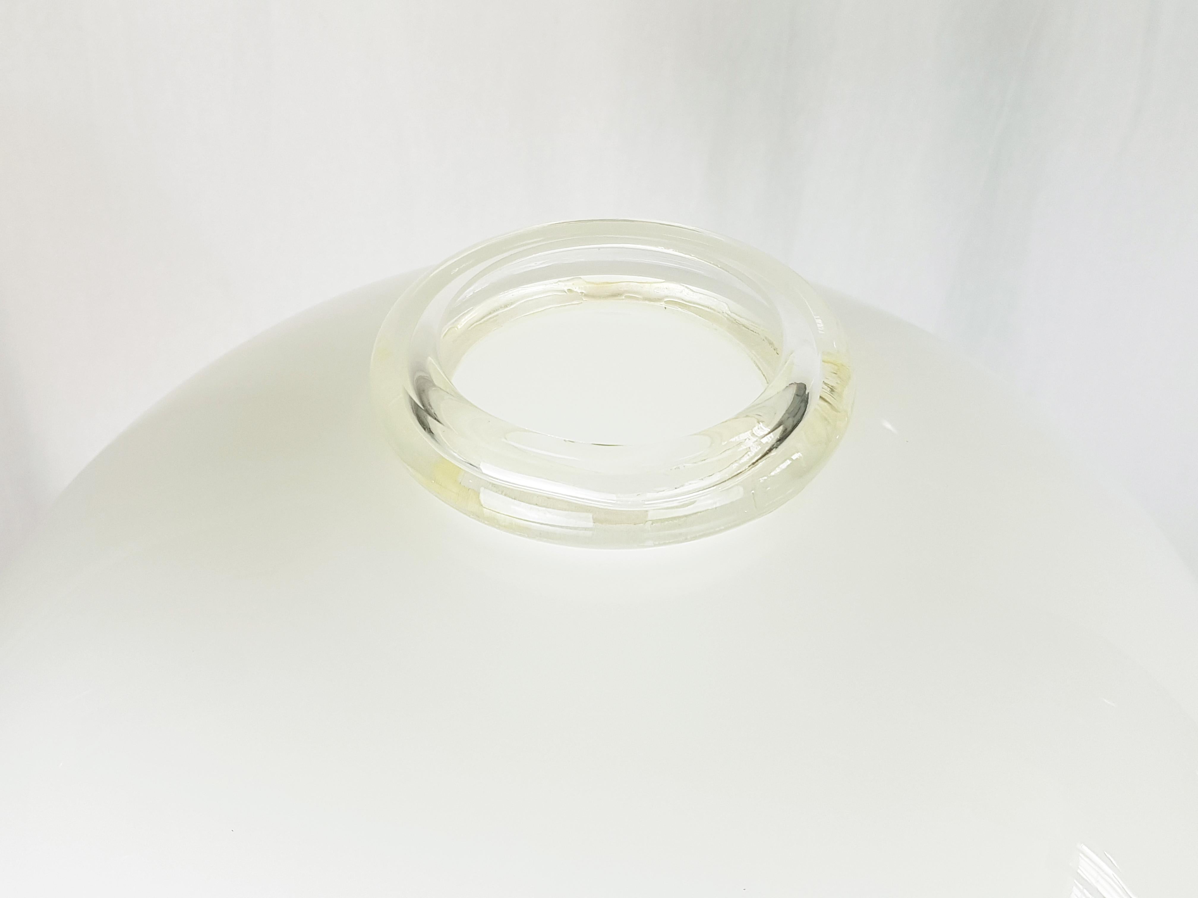 Große italienische Tischlampe aus weißem und klarem Muranoglas „Mushroom“ (Metall) im Angebot