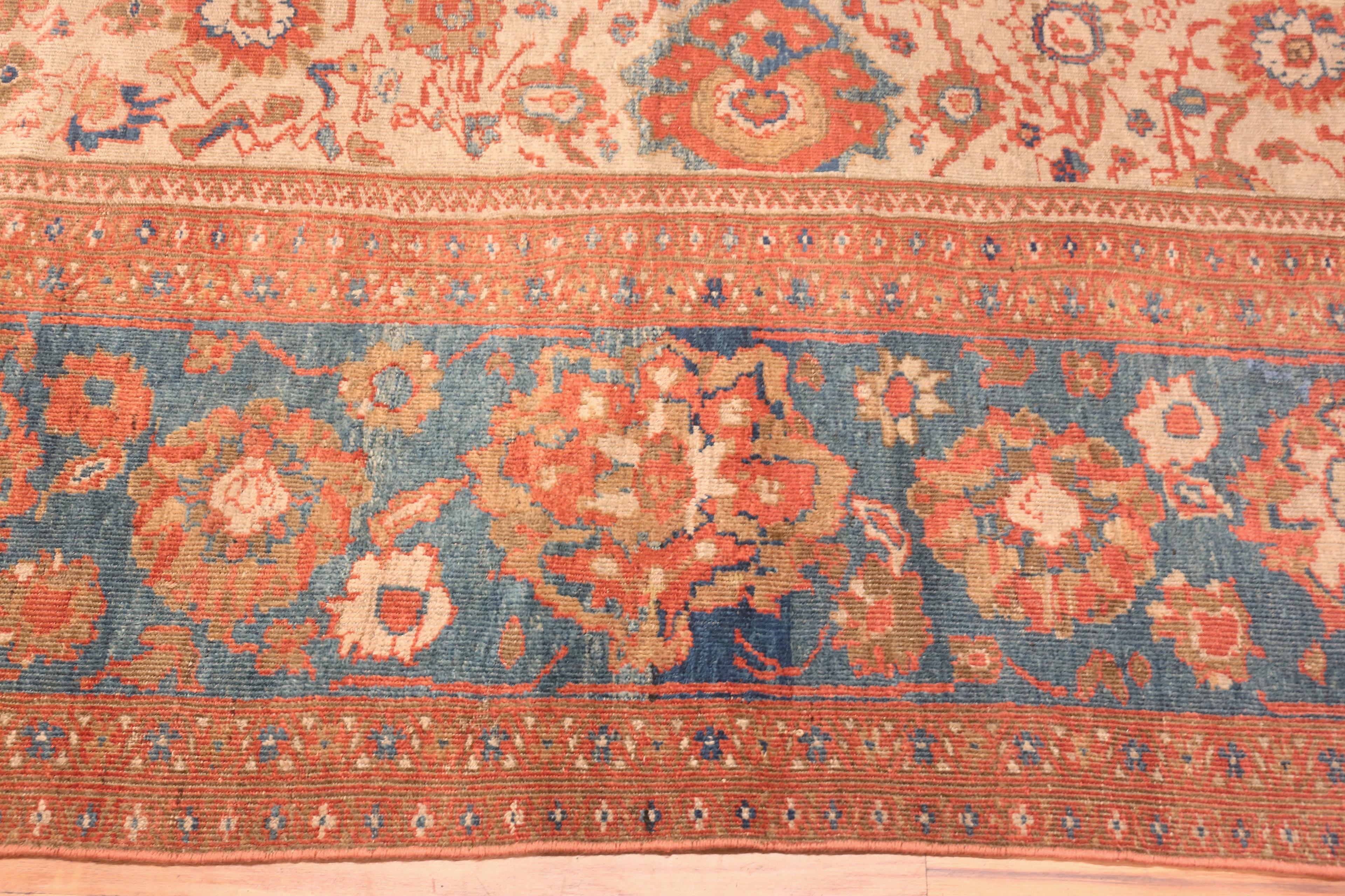 19th Century Antique Persian Sultanabad Rug. 13 ft 4 in  x 18 ft 9 in For Sale