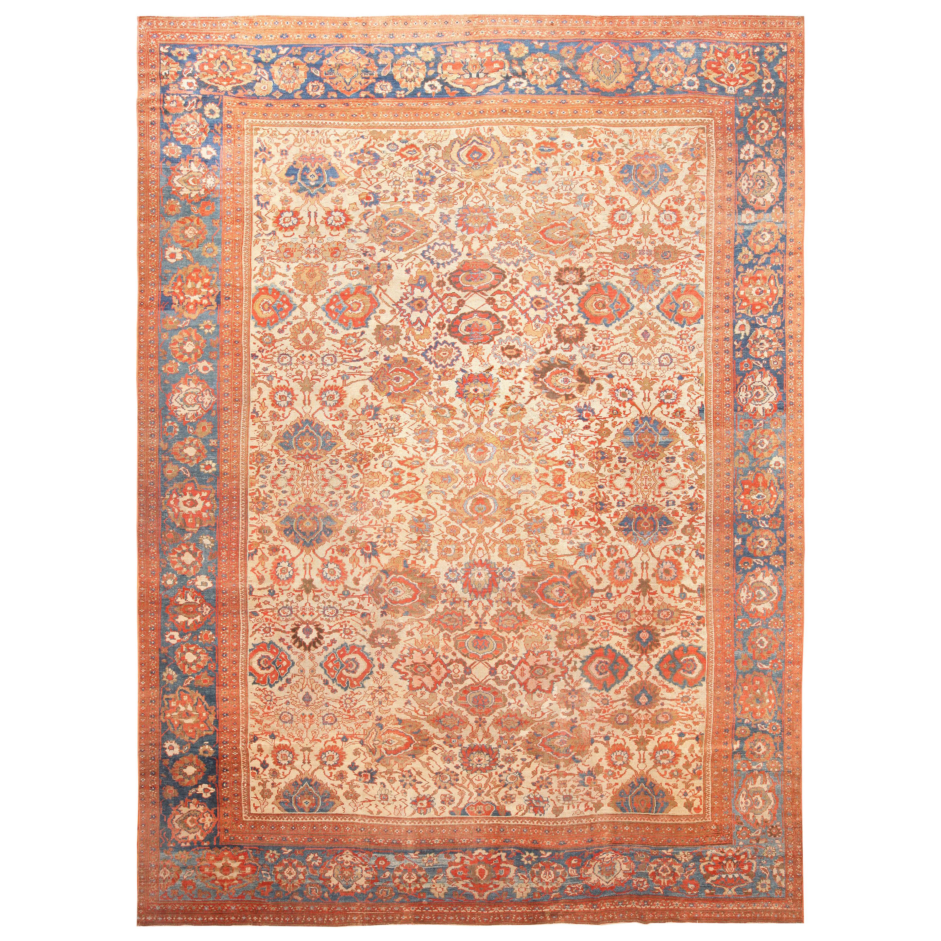 Antique Persian Sultanabad Rug. 13 ft 4 in  x 18 ft 9 in For Sale