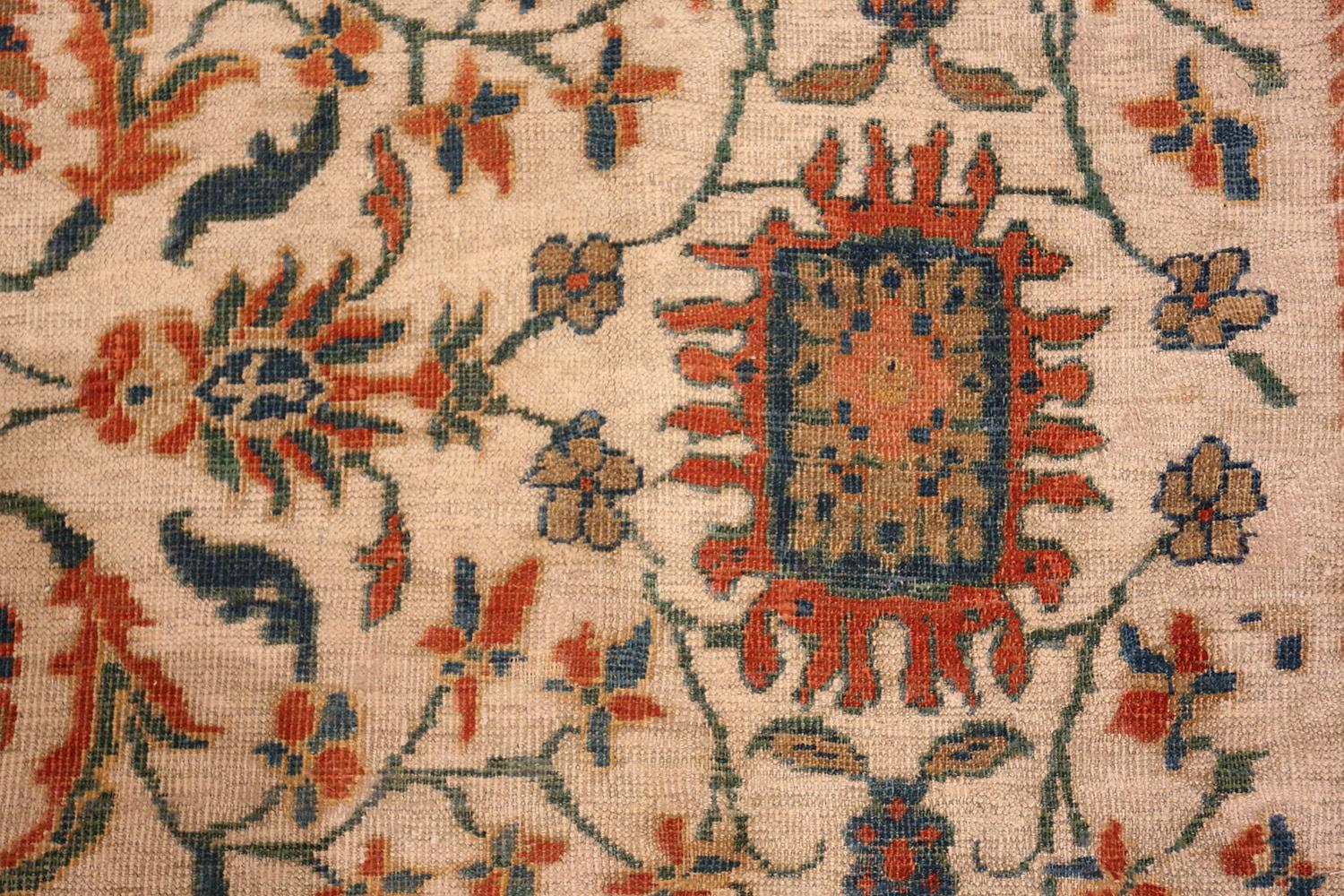 Antiker persischer Sultanabad-Teppich aus Persien. Größe: 10 Fuß x 17 Fuß (Frühes 20. Jahrhundert) im Angebot
