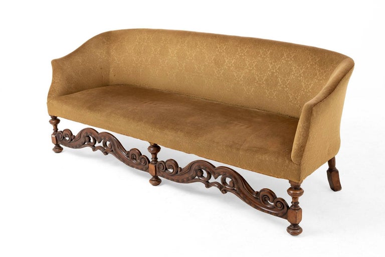 Large Jacobean English Style Sofa in Walnut, circa 1900 at 1stDibs