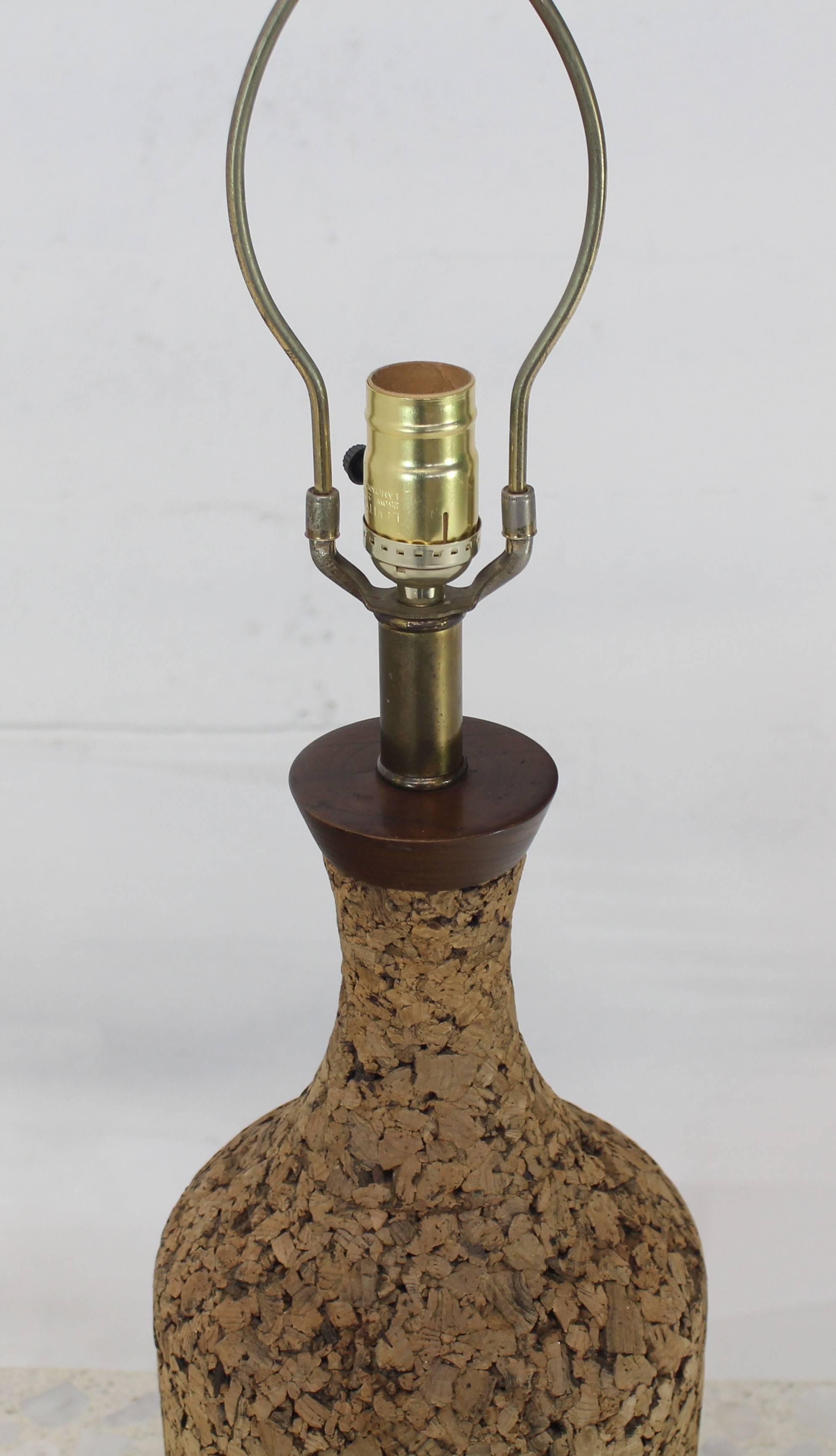 American Large Jag or Bottle Shape Cork and Walnut Table Lamp