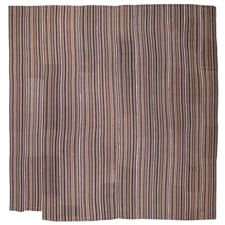 Large "Jajim" Flat-Weave Rug For Sale