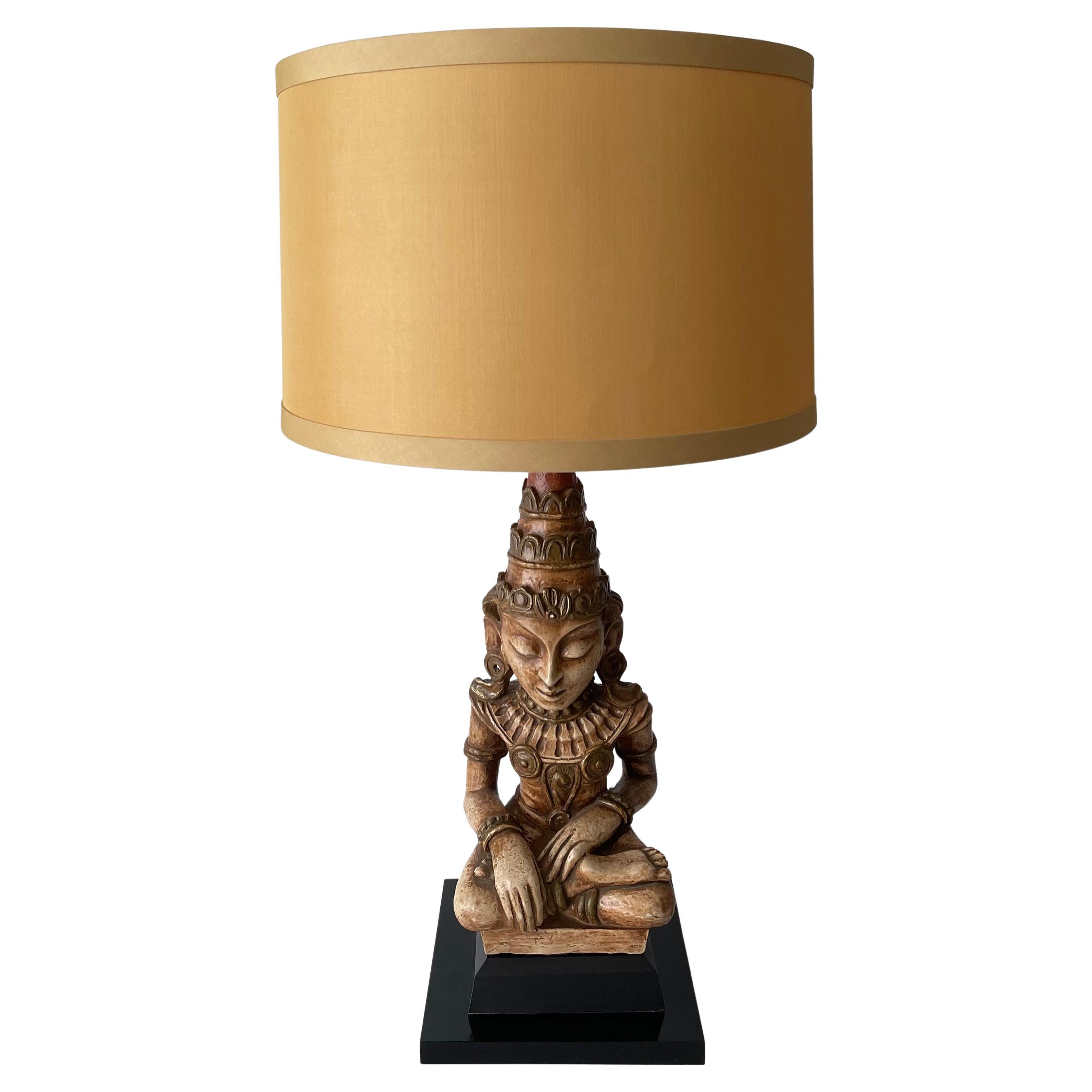 Grande lampe Bouddha de style James Mont en vente