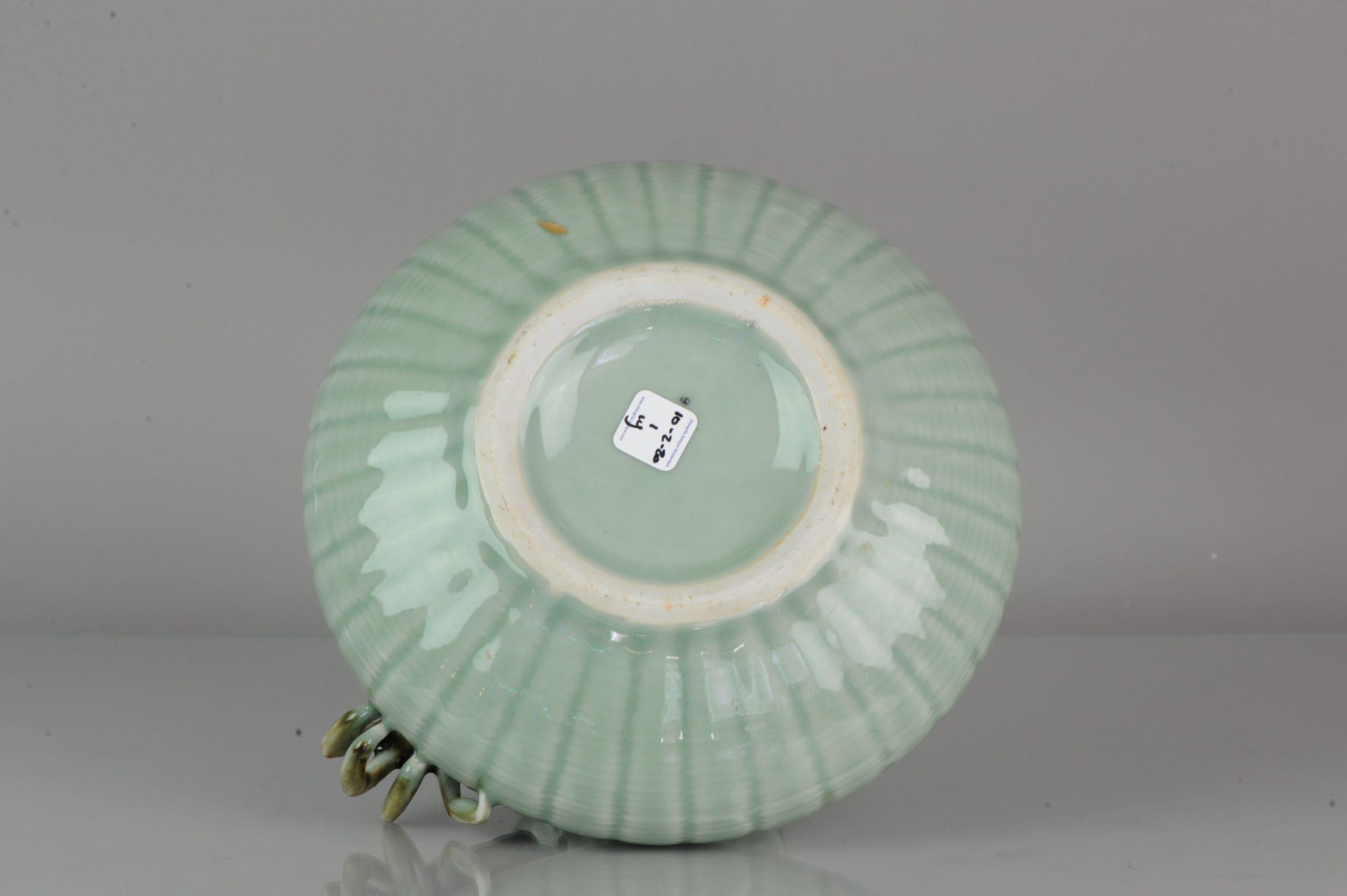 Large Chinese 20th-21st Century Monochrome Celadon Porcelain Vase Crab Fishnet For Sale 8