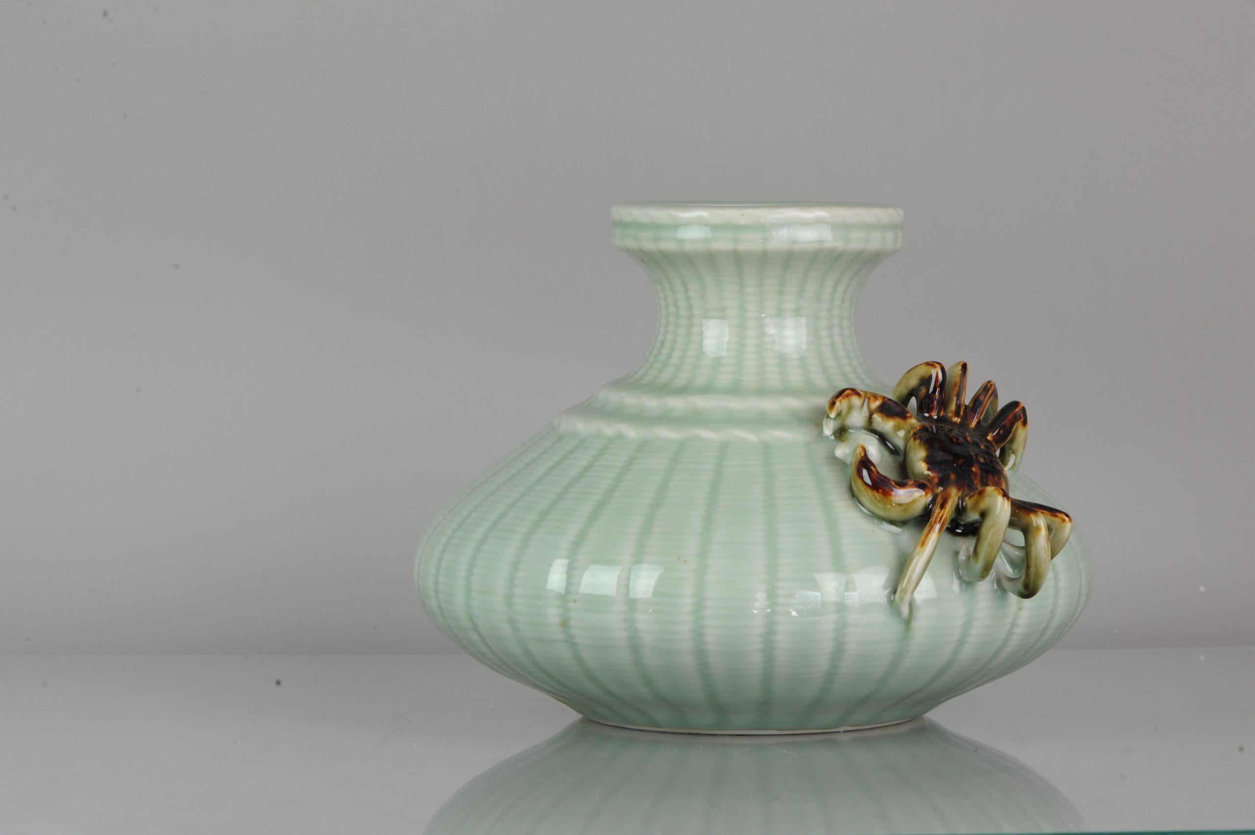Large Chinese 20th-21st Century Monochrome Celadon Porcelain Vase Crab Fishnet For Sale 2