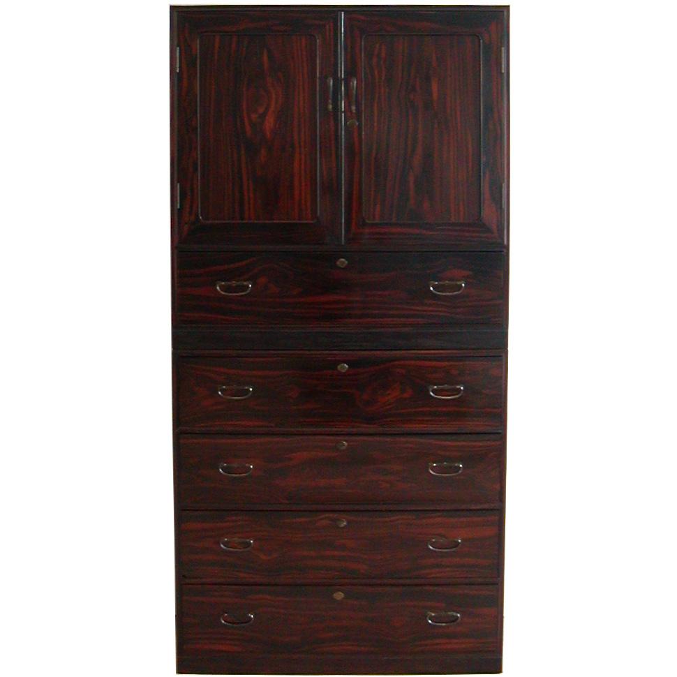 Large Japanese 3-section Clothing Chest For Sale 3