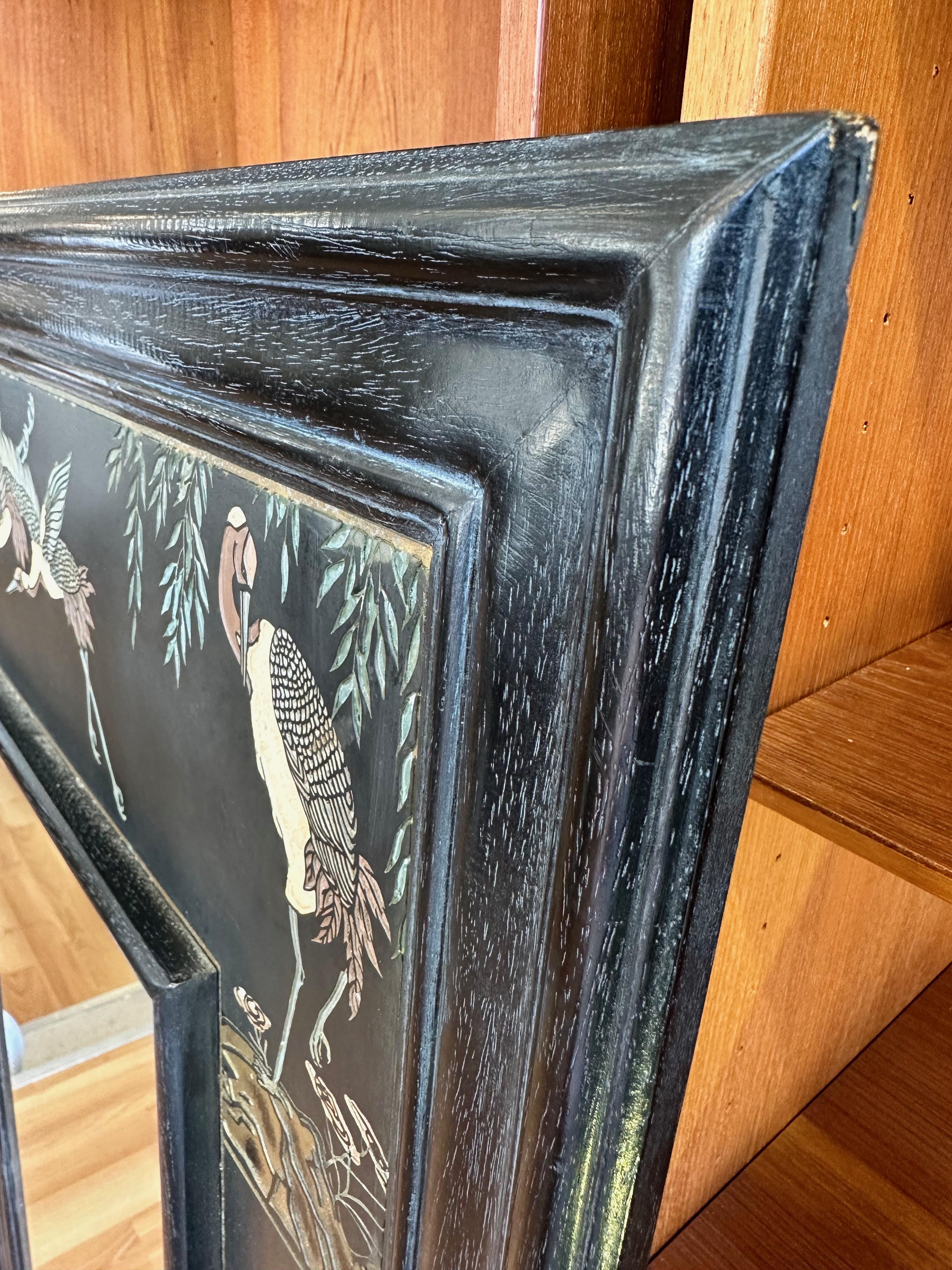 Grand miroir mural japonais sculpté à motifs de grues noires et de camélia, années 1970 en vente 10