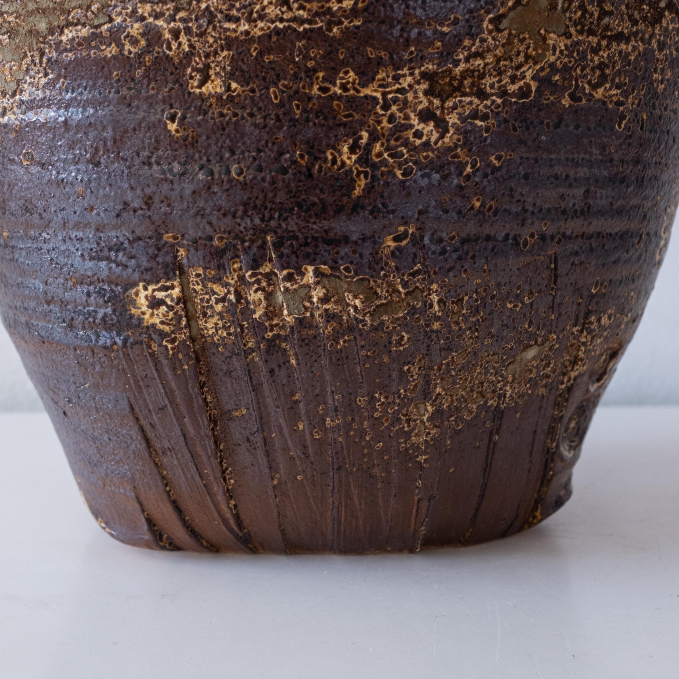 Large Japanese Ceramic Weed Pot Vase Signed 7