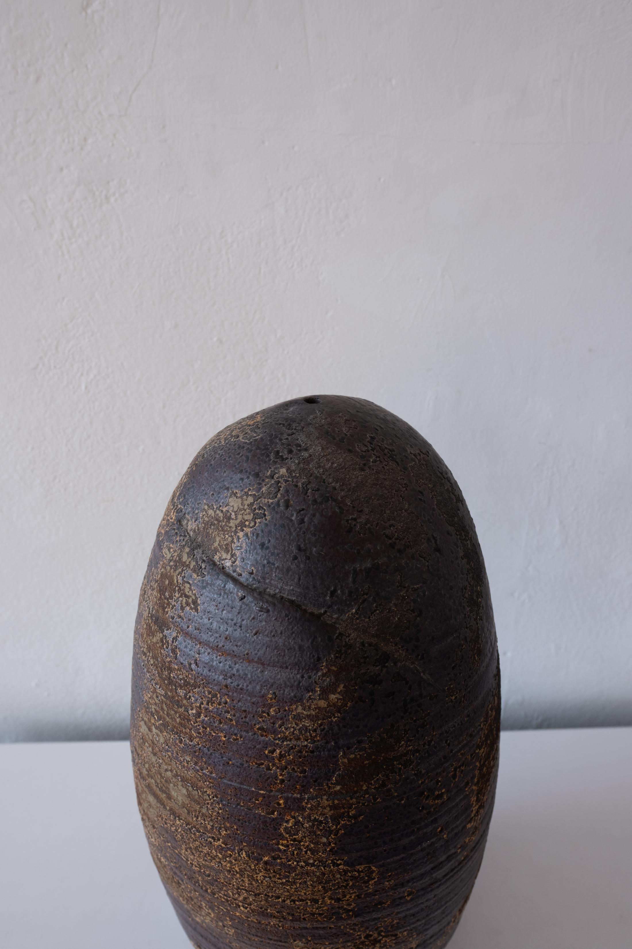 Large Japanese Ceramic Weed Pot Vase Signed 9