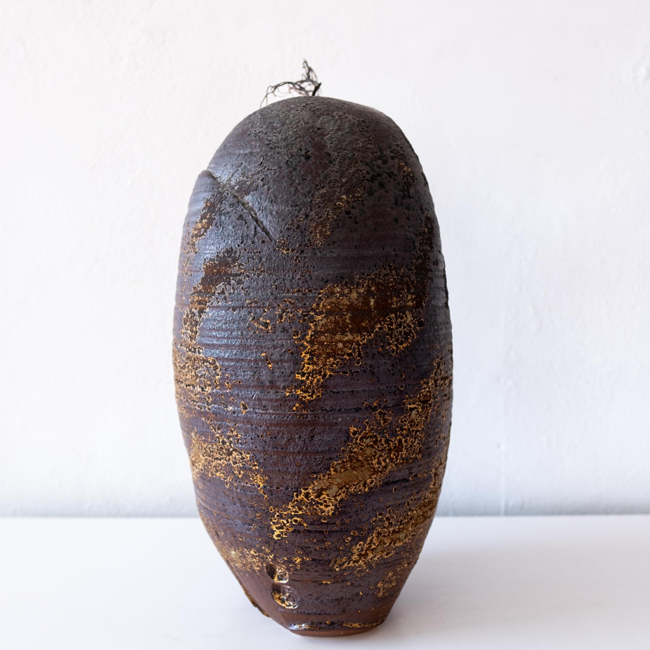 Large Japanese Ceramic Weed Pot Vase Signed In Good Condition In San Diego, CA