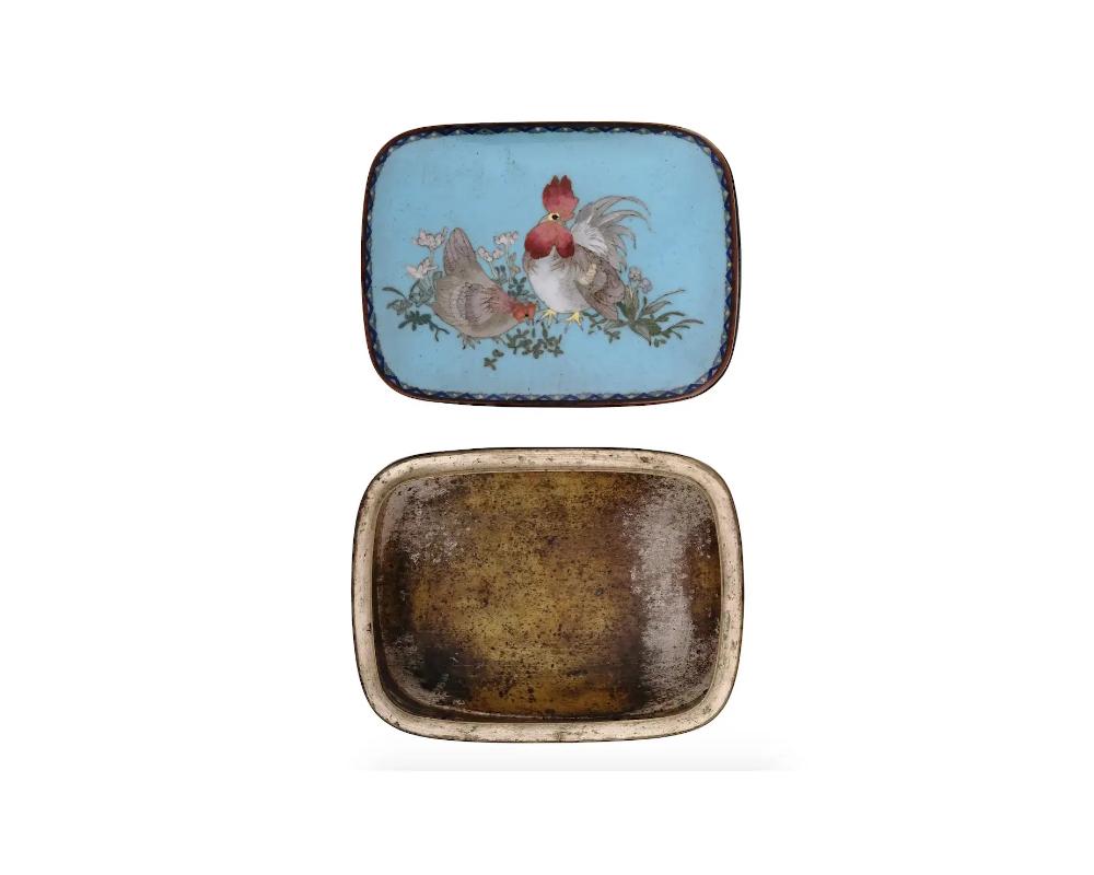 Large Japanese Cloisonne Enamel Goldstone Meiji Box with Roosters For Sale 2