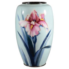 Grand vase japonais en émail cloisonné de la société Ando