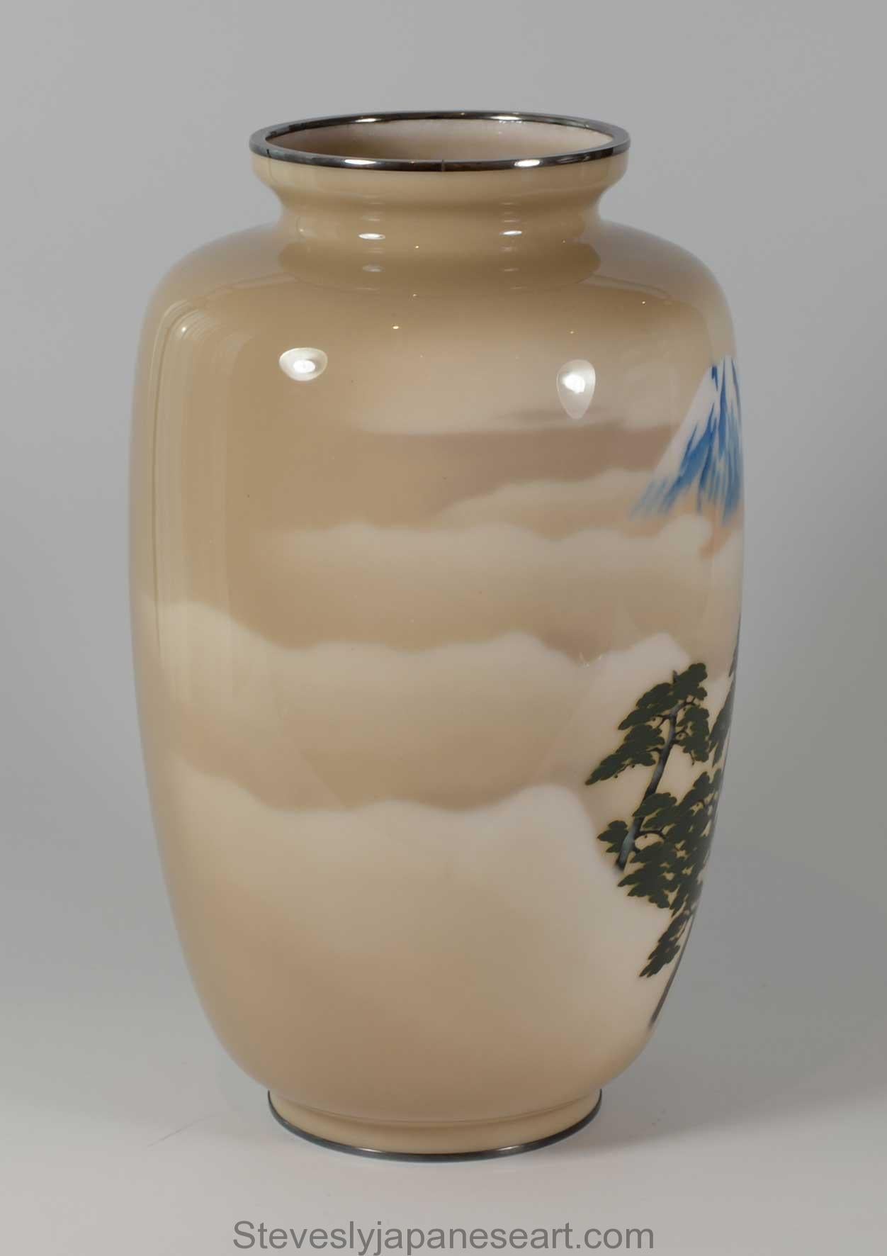 Japonais Grand vase japonais en émail cloisonné - Mt Fuji - Ando Company   en vente
